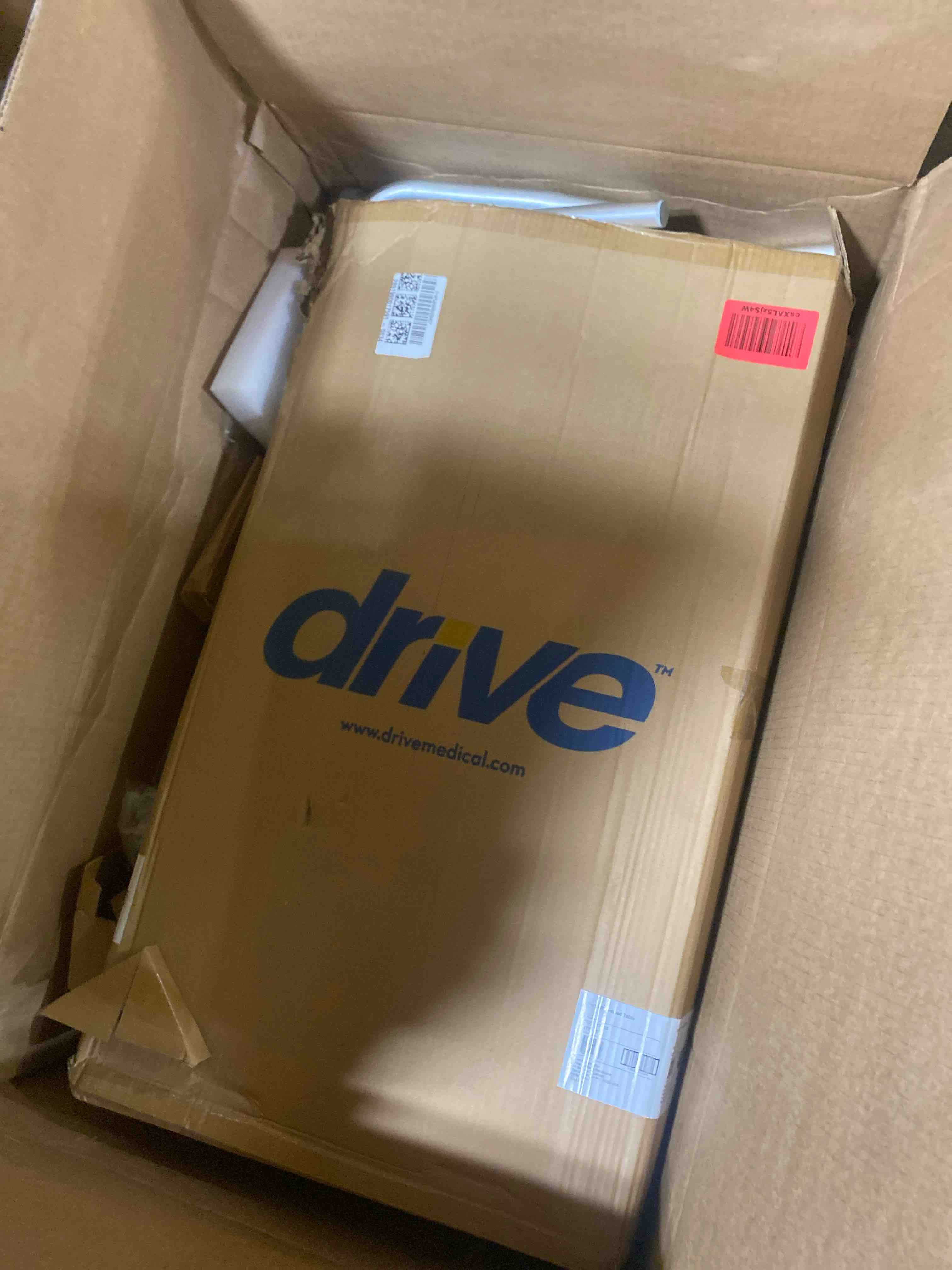 https://s3.amazonaws.com/lotting-images-prod/phillipi/TEA2226008_1754425691843.jpeg
