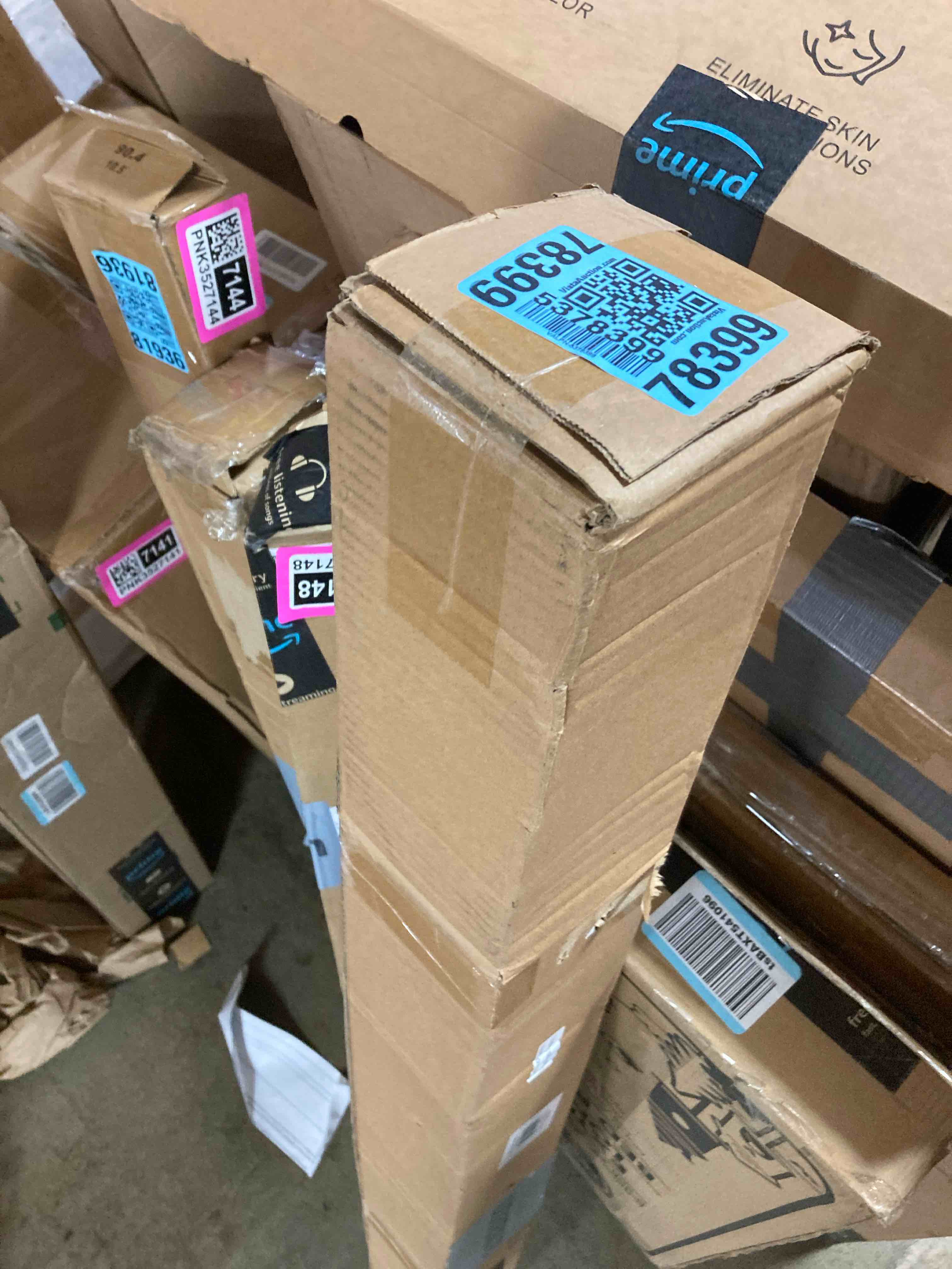 https://s3.amazonaws.com/lotting-images-prod/phillipi/TEA2226012_1755116990762.jpeg