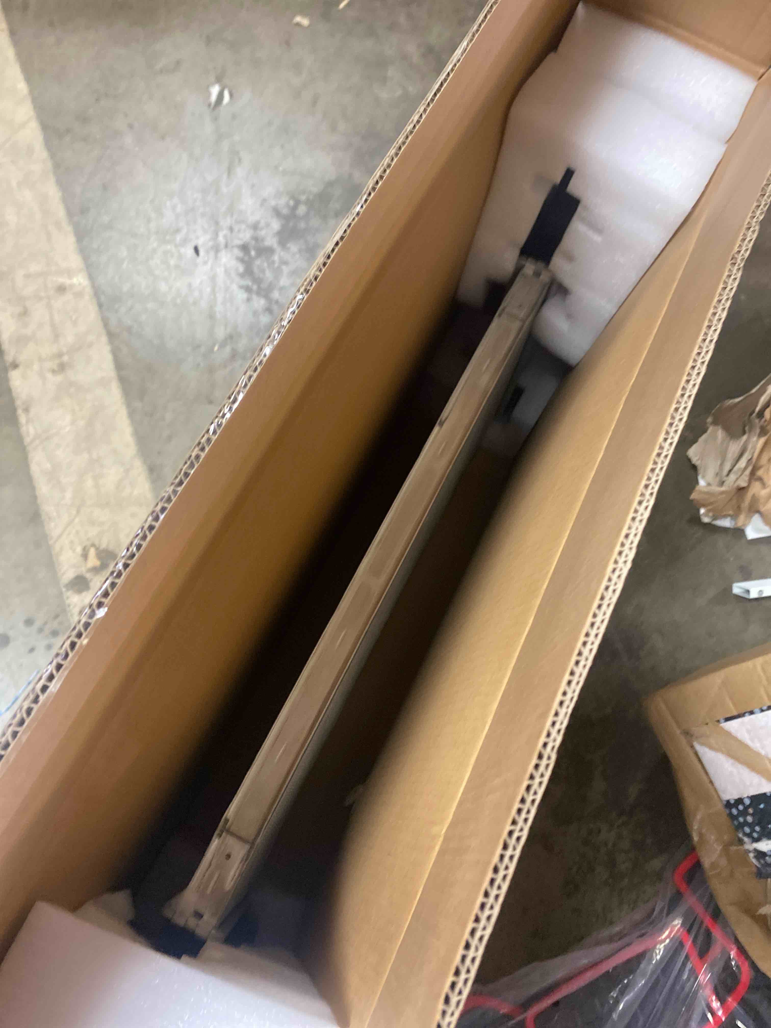 https://s3.amazonaws.com/lotting-images-prod/phillipi/TEA2226013_1755267723564.jpeg