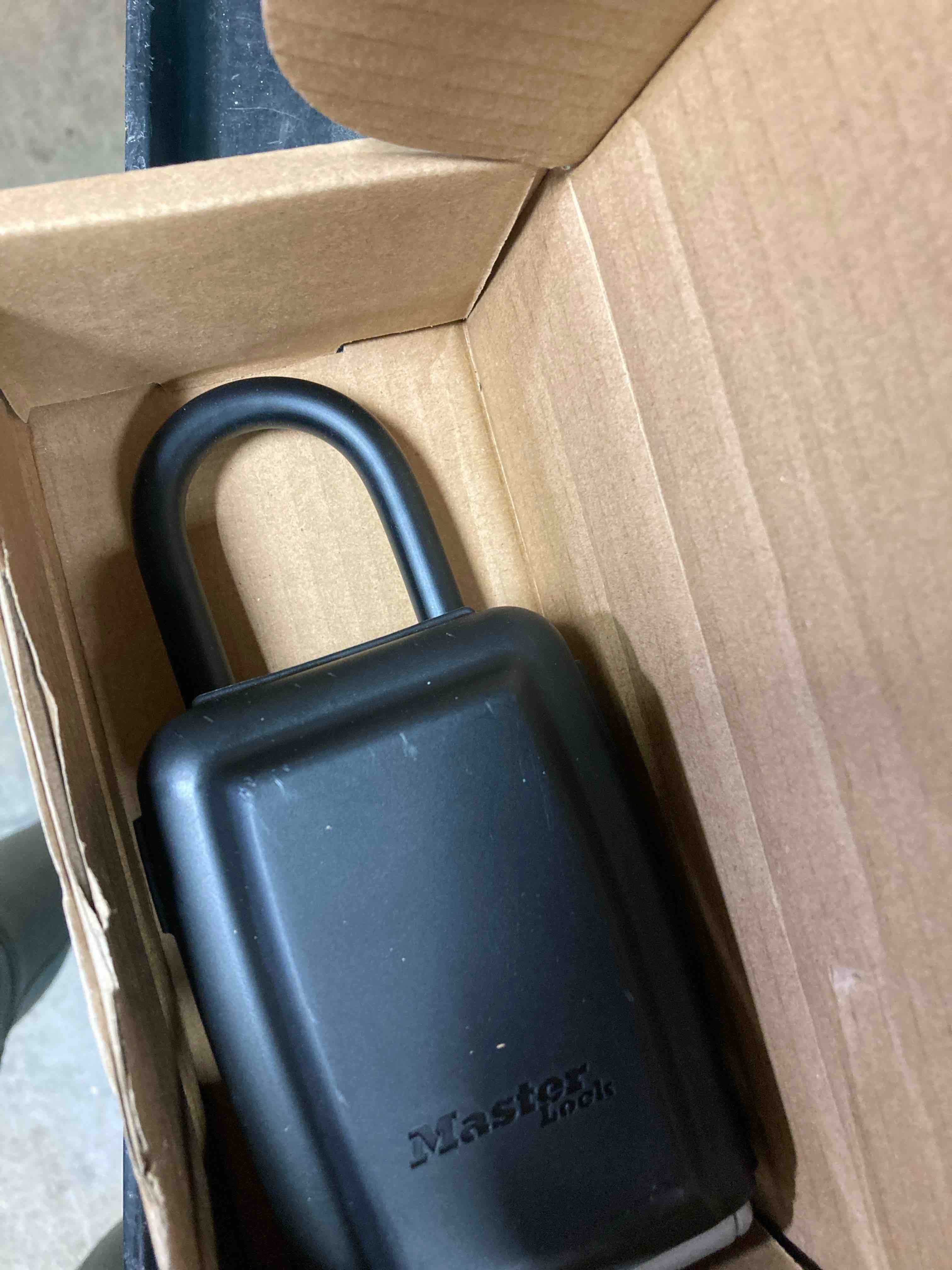 https://s3.amazonaws.com/lotting-images-prod/phillipi/TEA2226110_1757438646611.jpeg