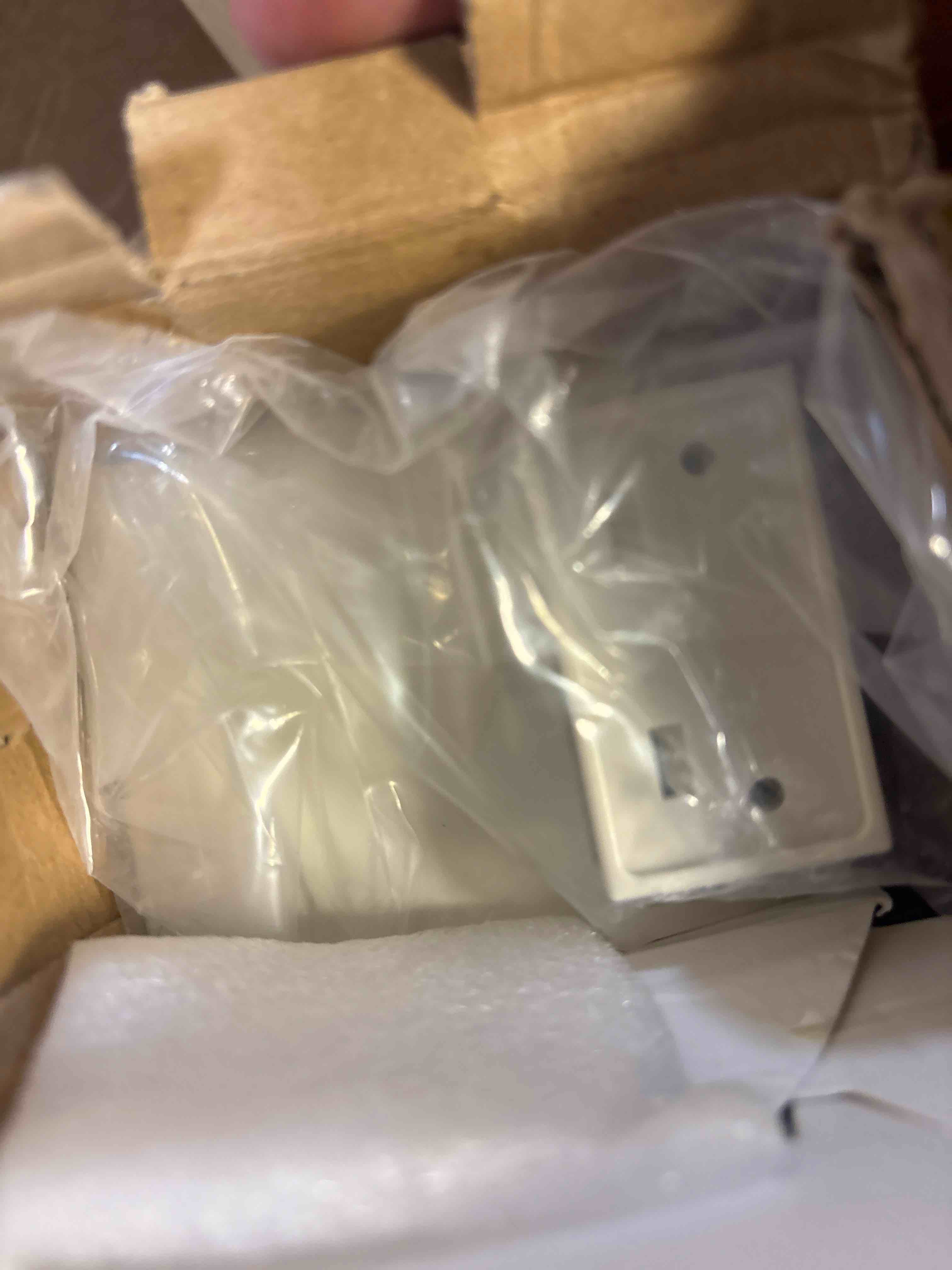 https://s3.amazonaws.com/lotting-images-prod/phillipi/TEA2226193_1759425481834.jpeg