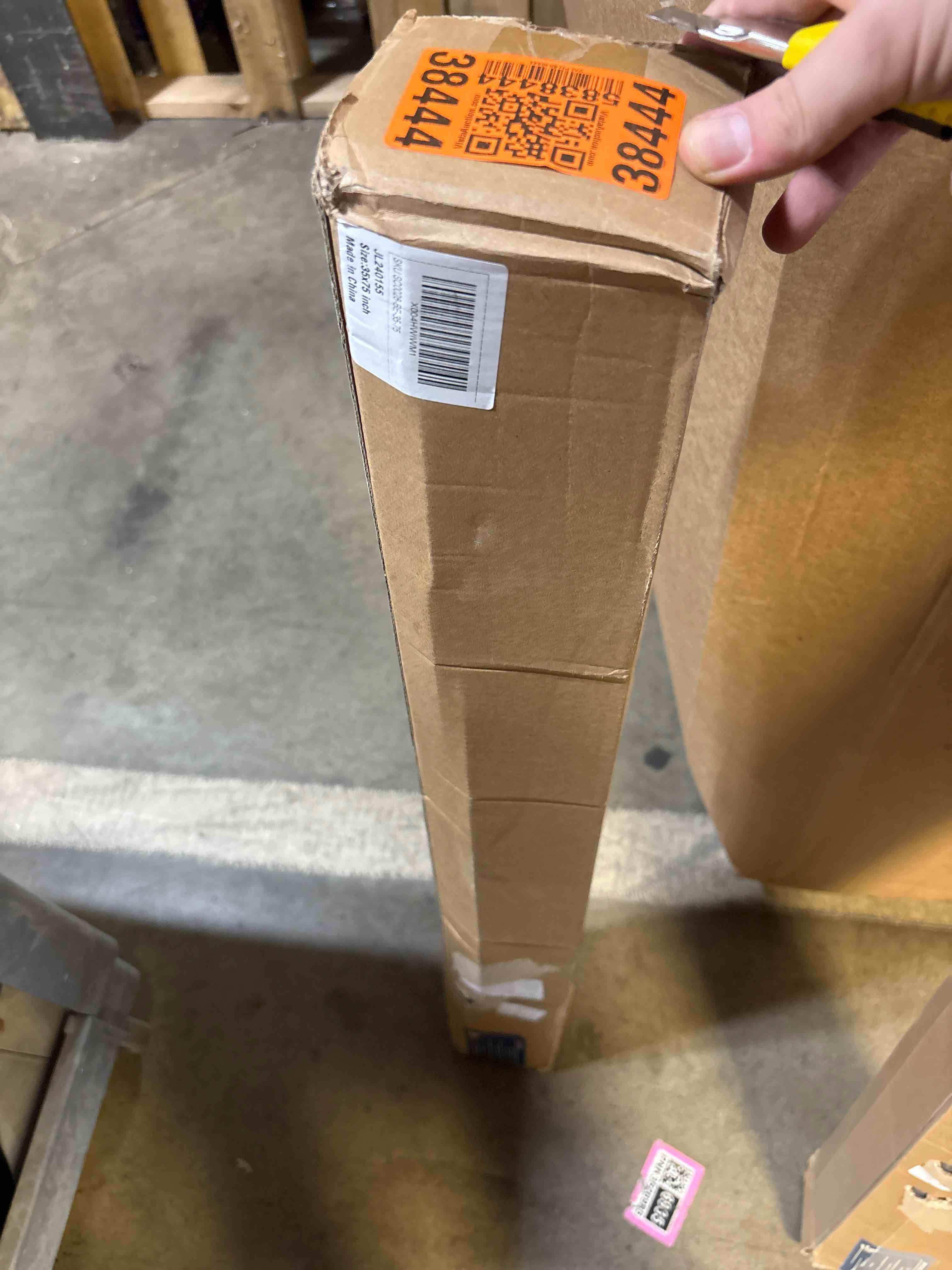 https://s3.amazonaws.com/lotting-images-prod/phillipi/TEA2226193_1759425500429.jpeg