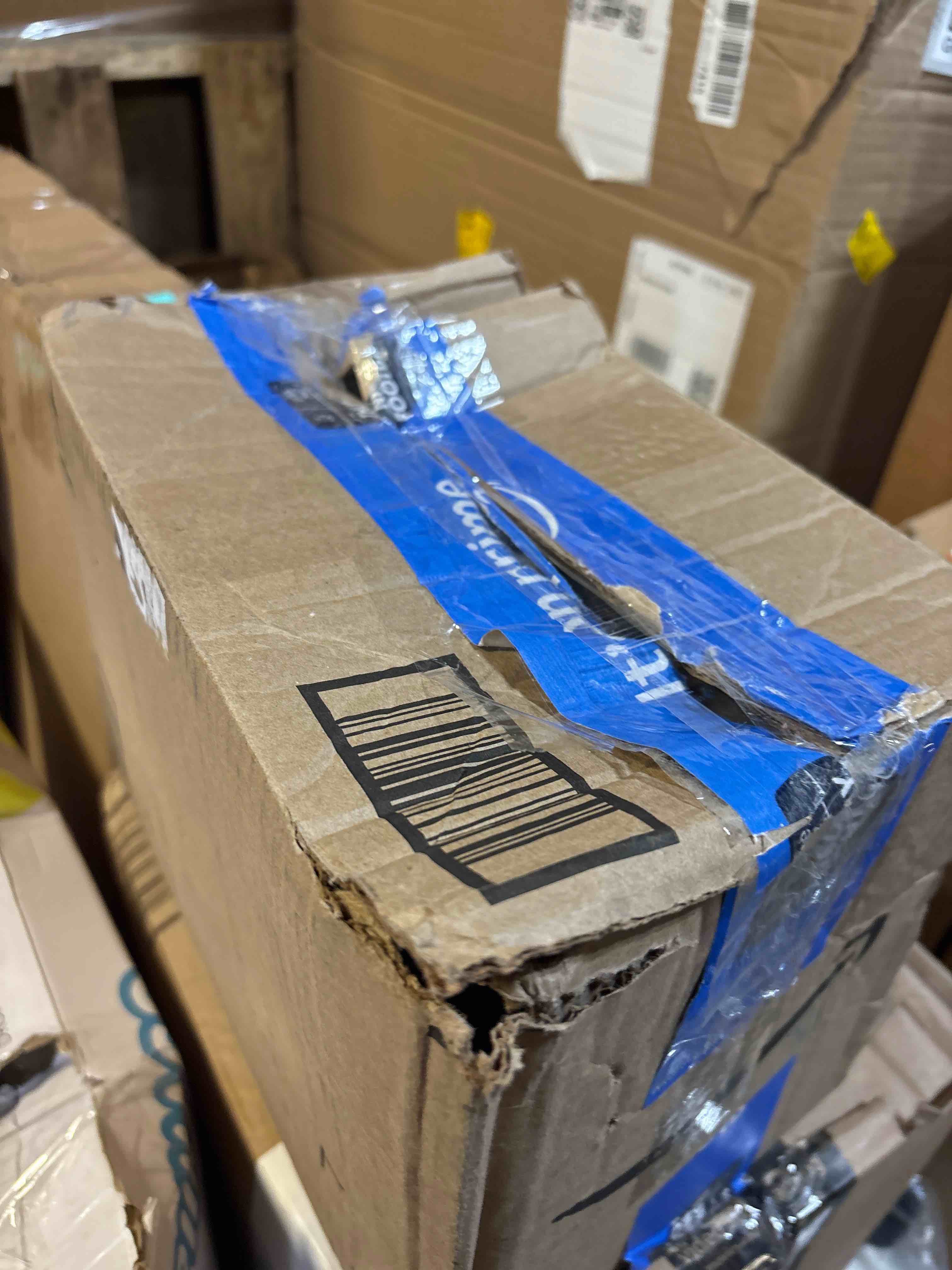 https://s3.amazonaws.com/lotting-images-prod/phillipi/TEA2226200_1759431037588.jpeg
