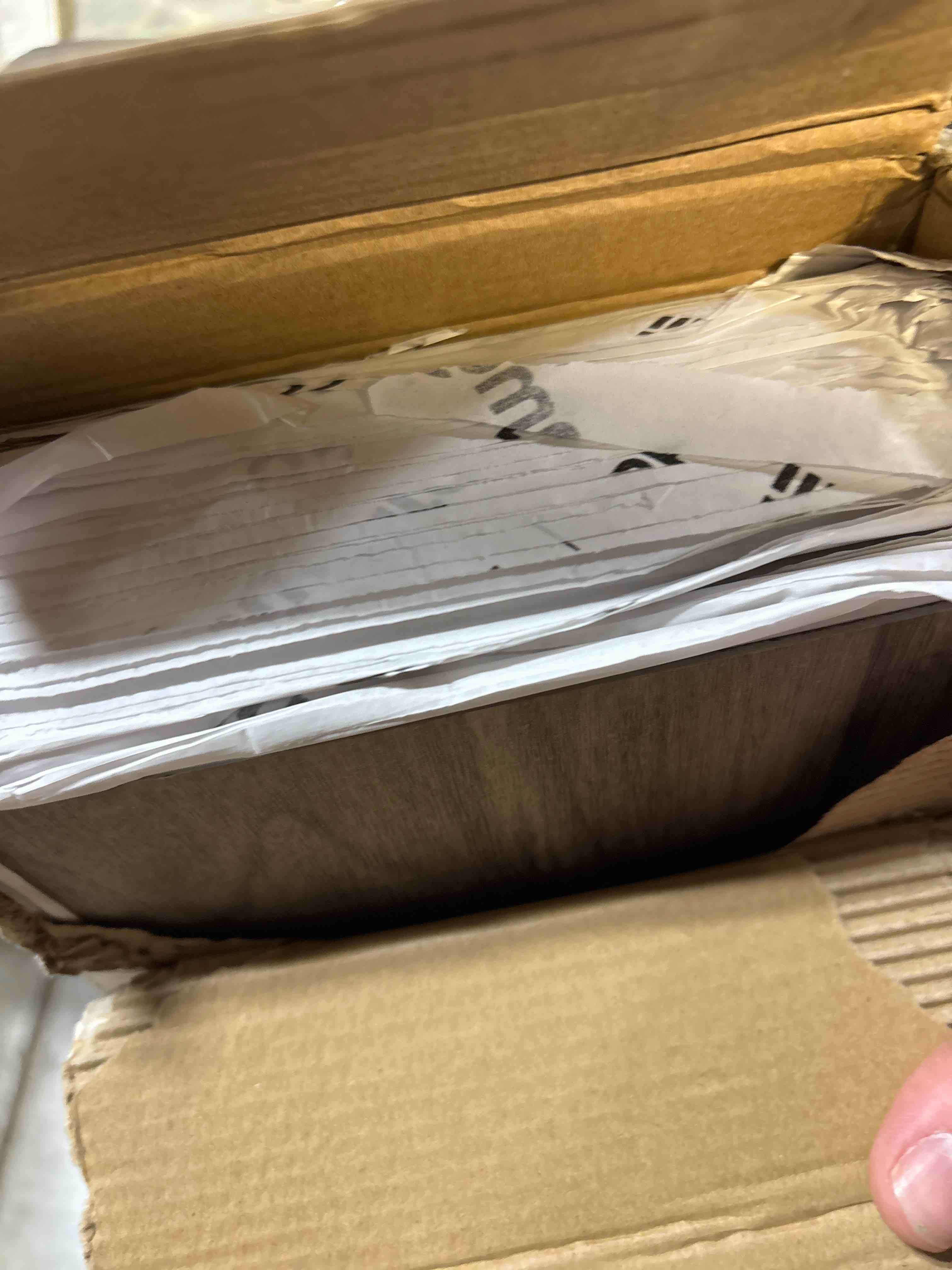 https://s3.amazonaws.com/lotting-images-prod/phillipi/TEA2226204_1759431709558.jpeg