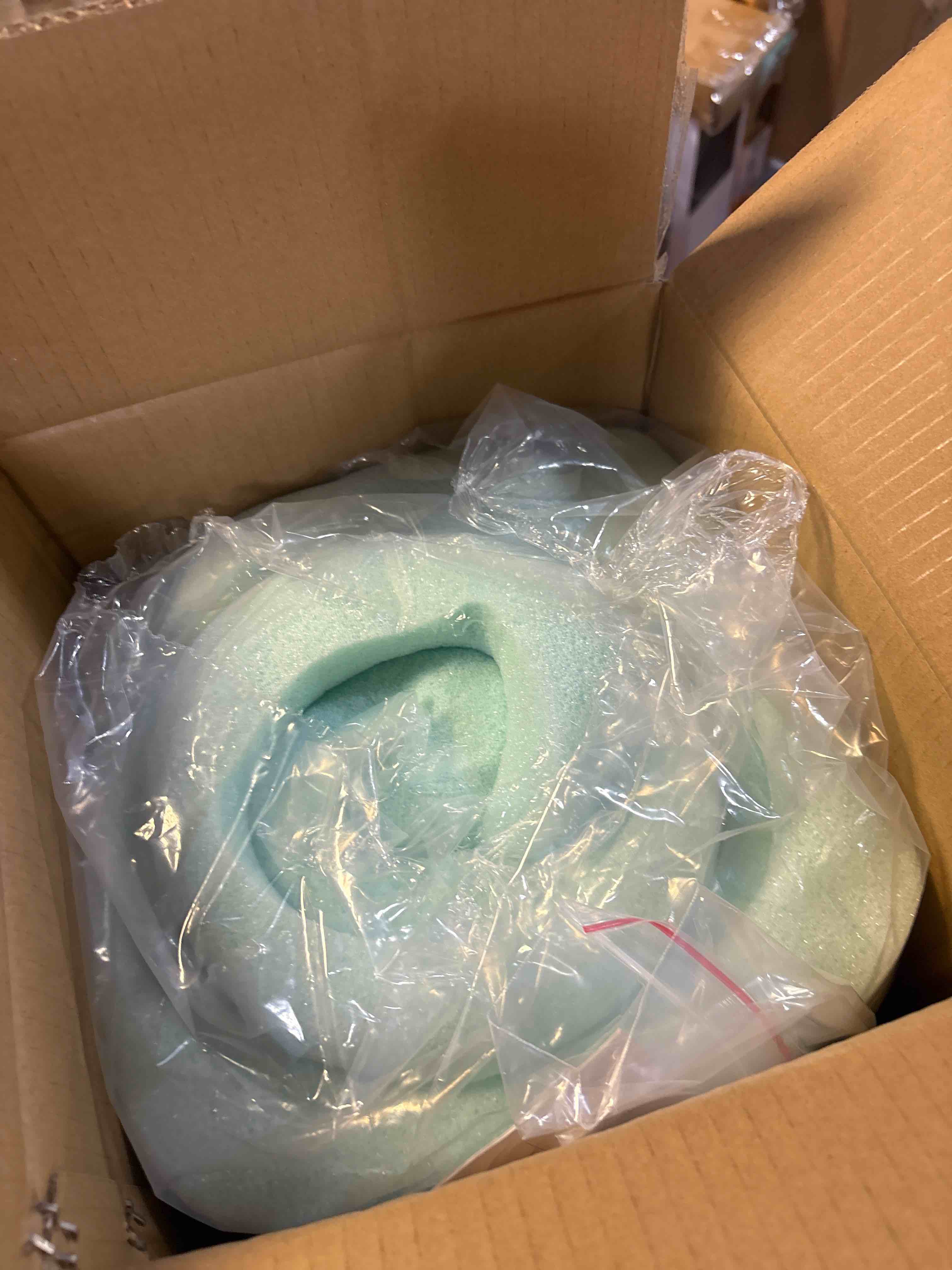 https://s3.amazonaws.com/lotting-images-prod/phillipi/TEA2226219_1759500877172.jpeg