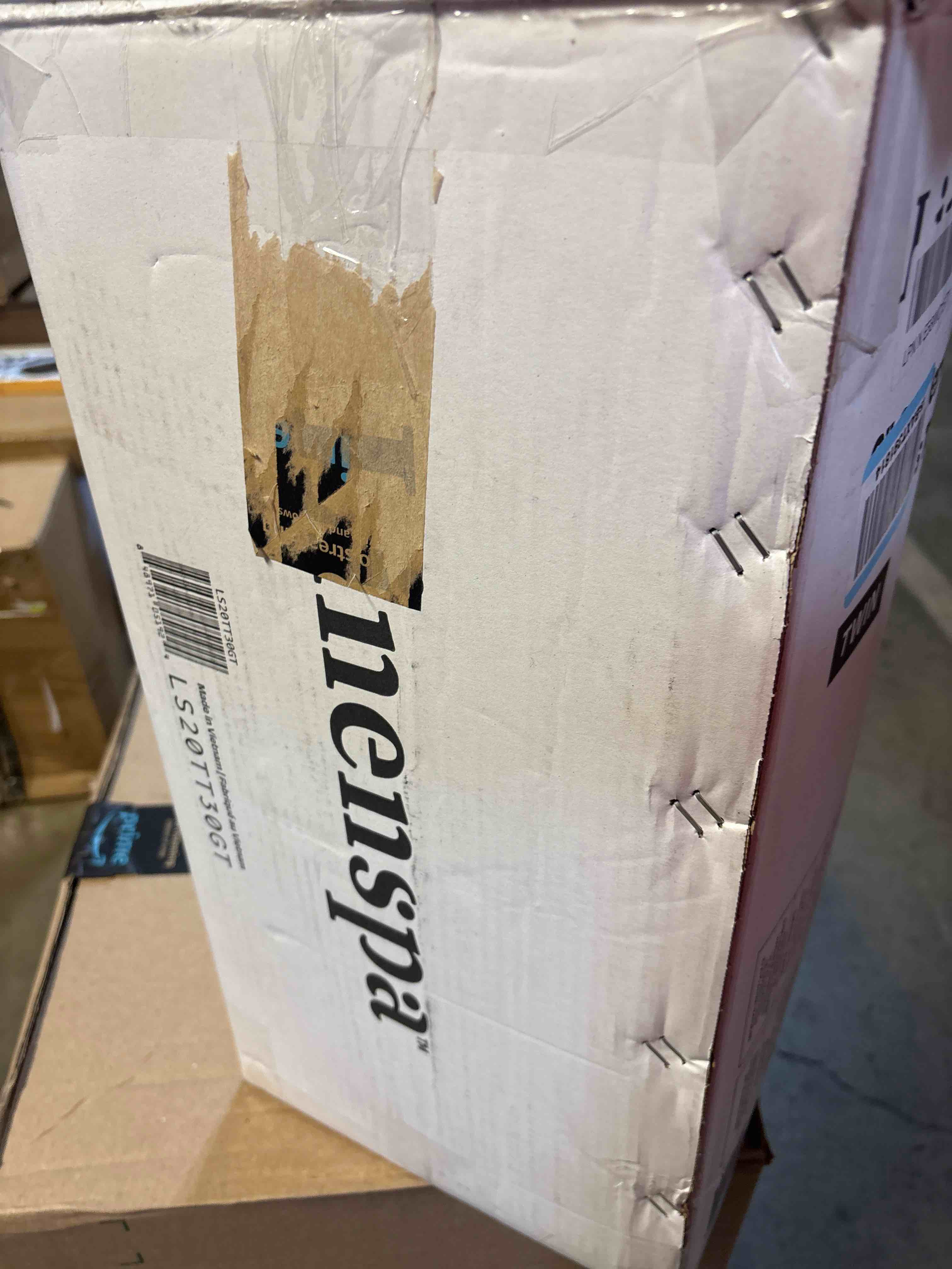 https://s3.amazonaws.com/lotting-images-prod/phillipi/TEA2226219_1759500882459.jpeg