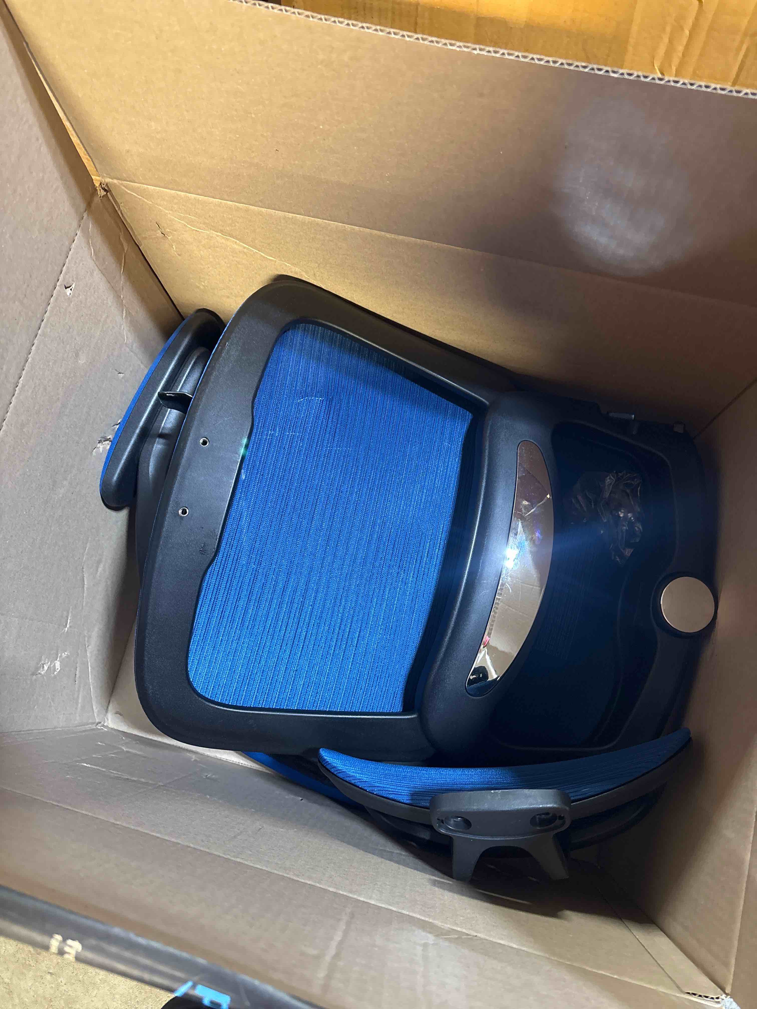 https://s3.amazonaws.com/lotting-images-prod/phillipi/TEA2226220_1759501018413.jpeg