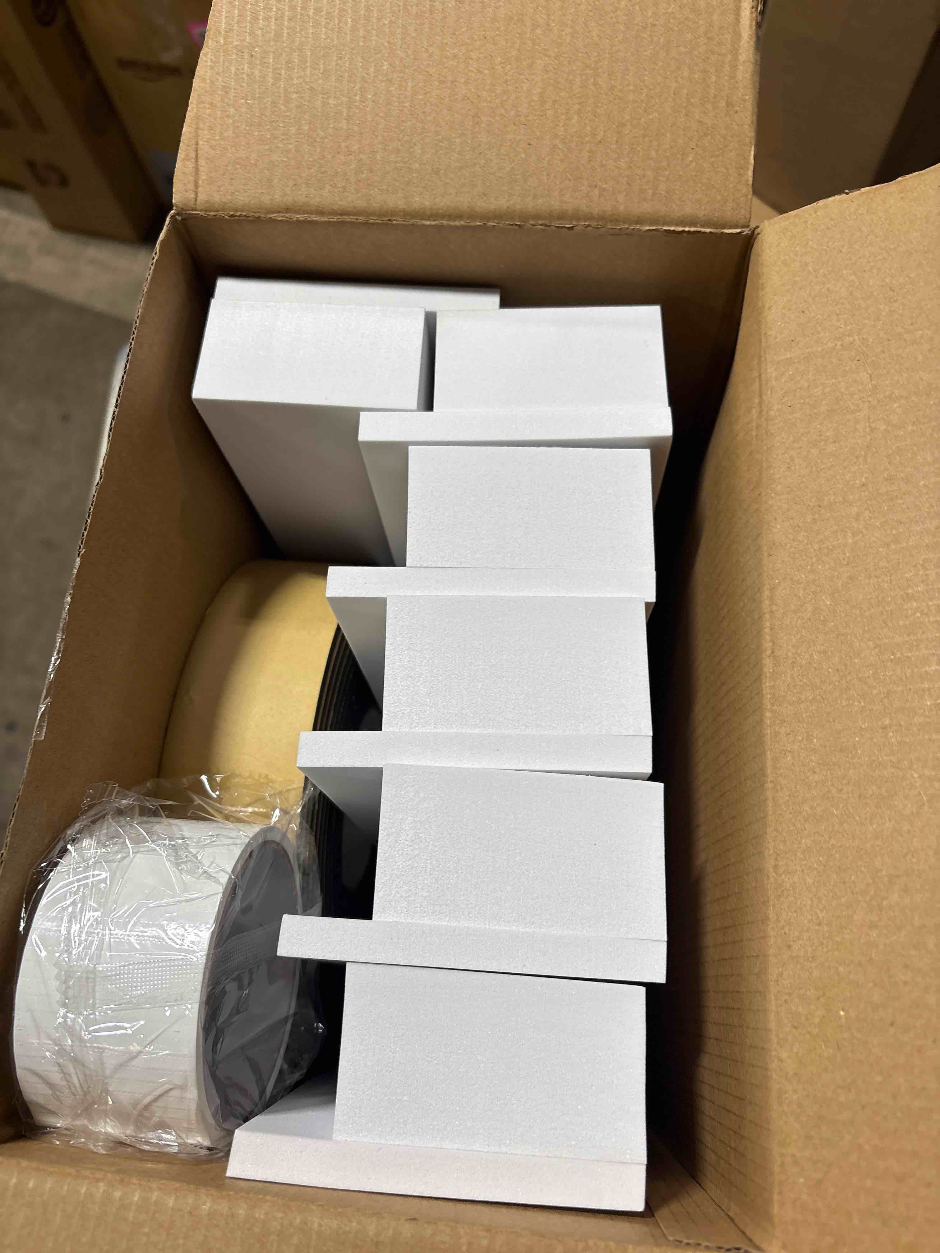 https://s3.amazonaws.com/lotting-images-prod/phillipi/TEA2226248_1760106313798.jpeg
