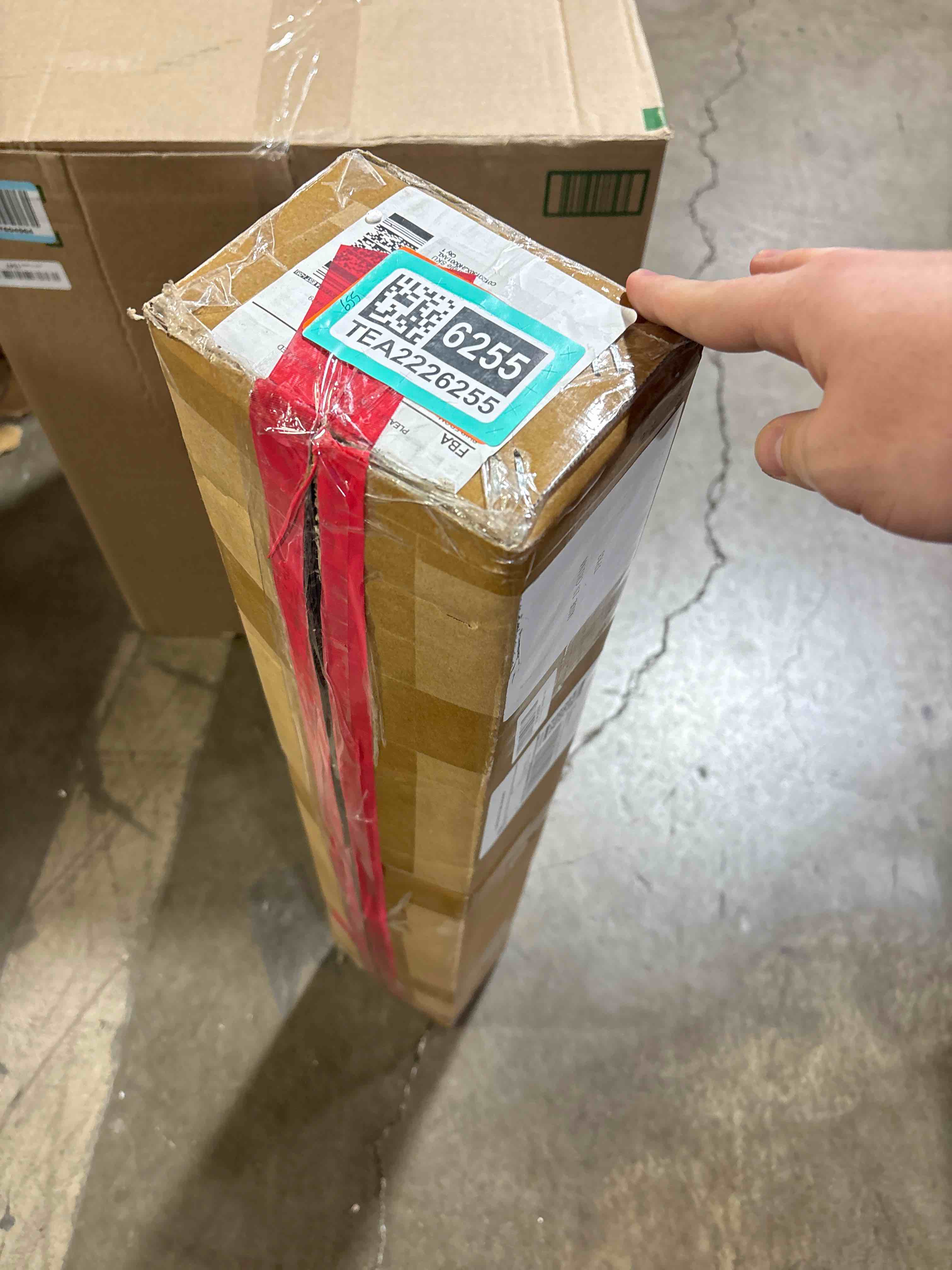 https://s3.amazonaws.com/lotting-images-prod/phillipi/TEA2226255_1760108693344.jpeg