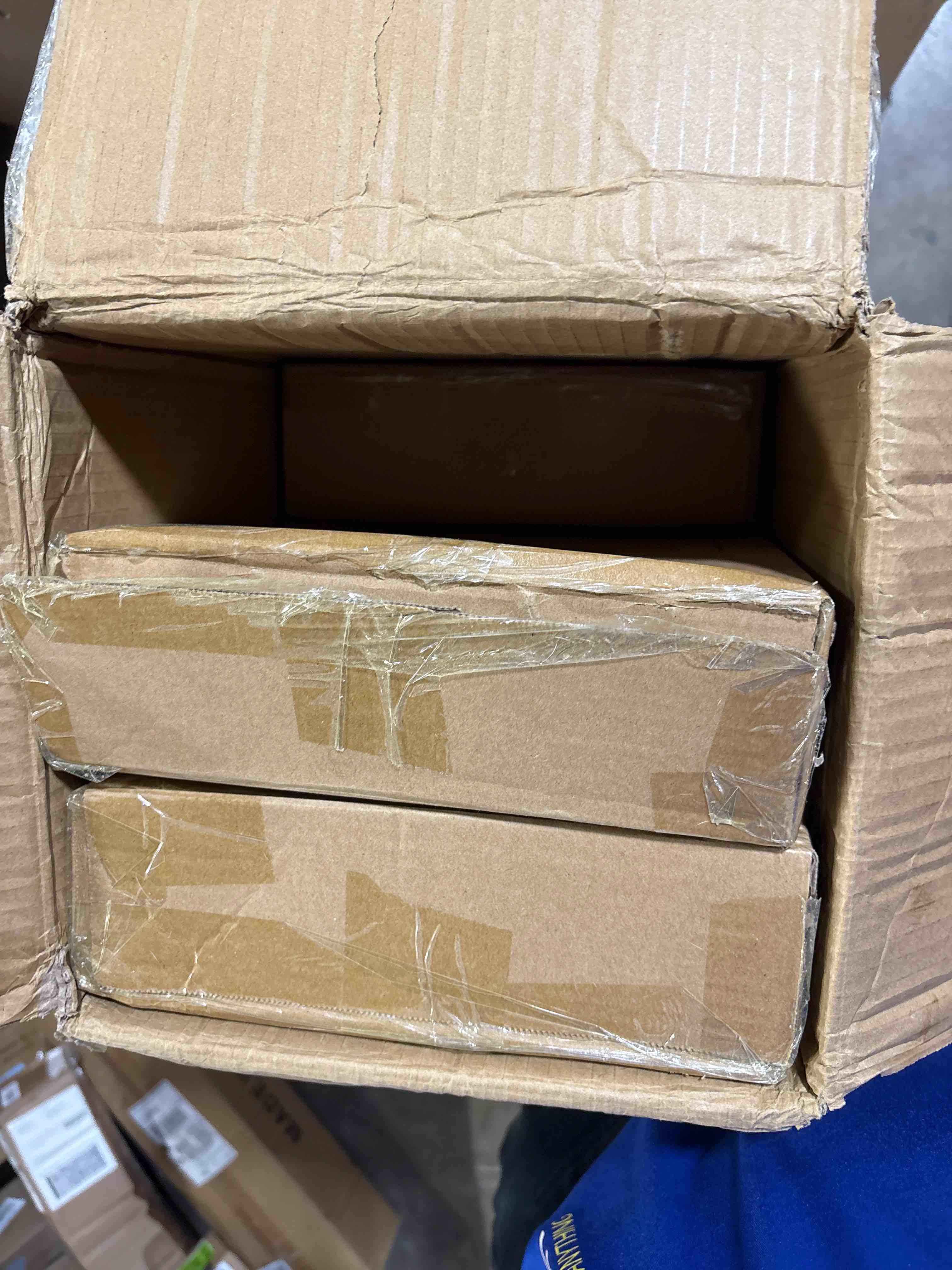 https://s3.amazonaws.com/lotting-images-prod/phillipi/TEA2226261_1760109983929.jpeg