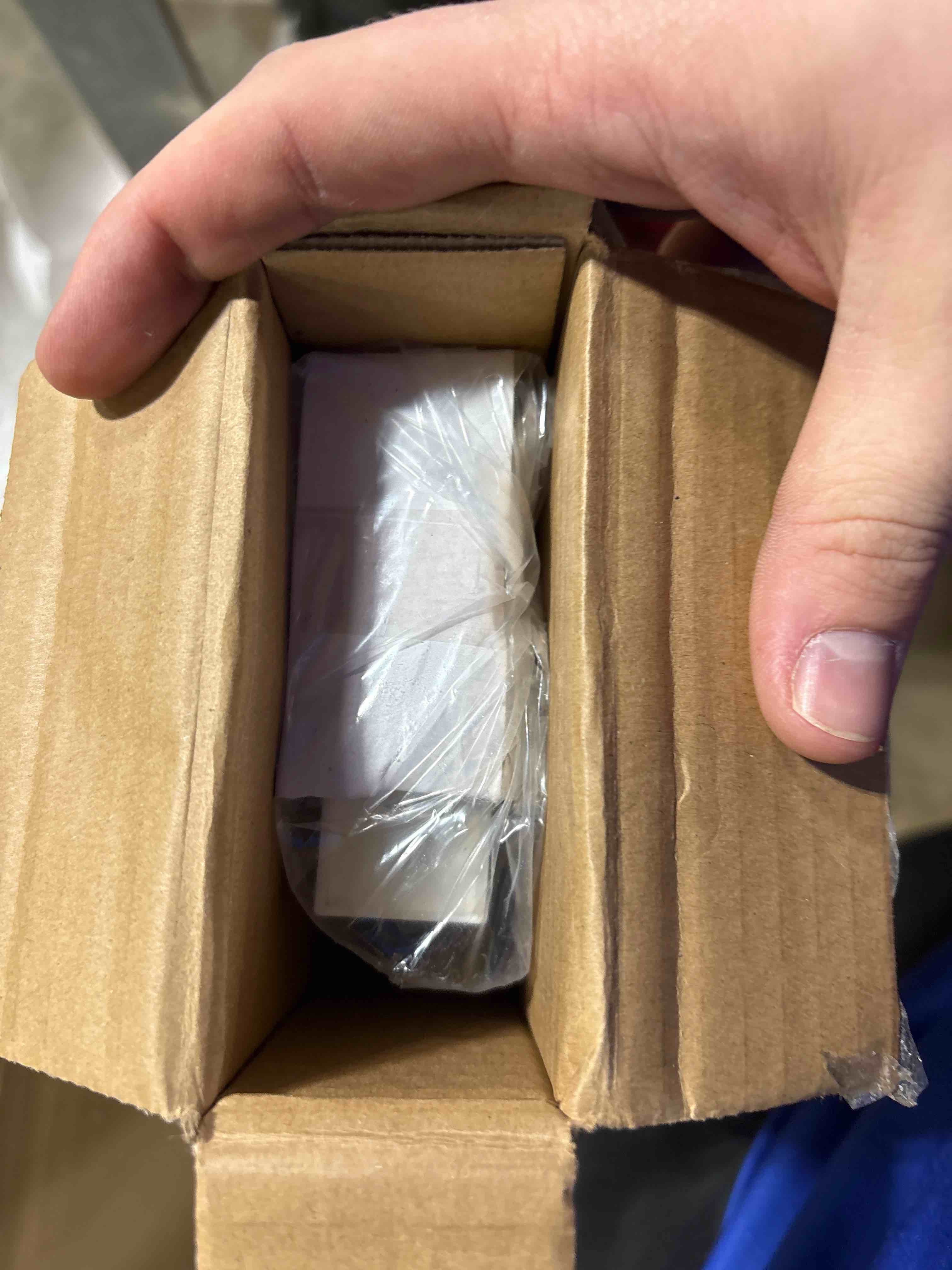 https://s3.amazonaws.com/lotting-images-prod/phillipi/TEA2226267_1760112276534.jpeg
