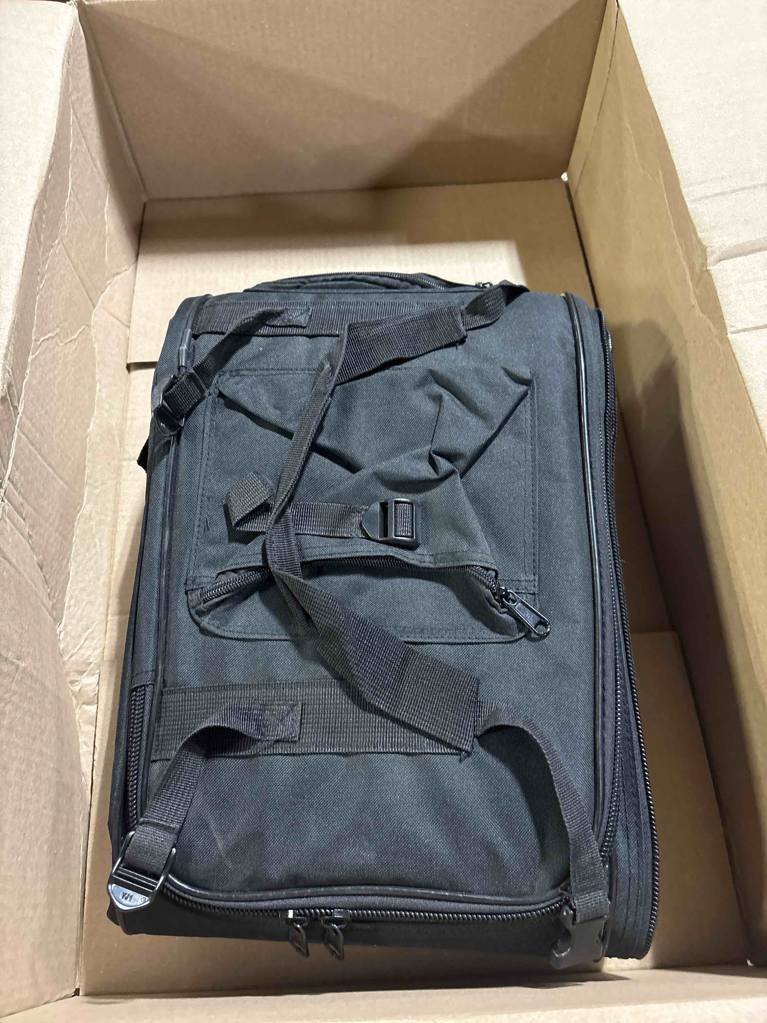 https://s3.amazonaws.com/lotting-images-prod/phillipi/TEA2226275_1760116571552.jpeg