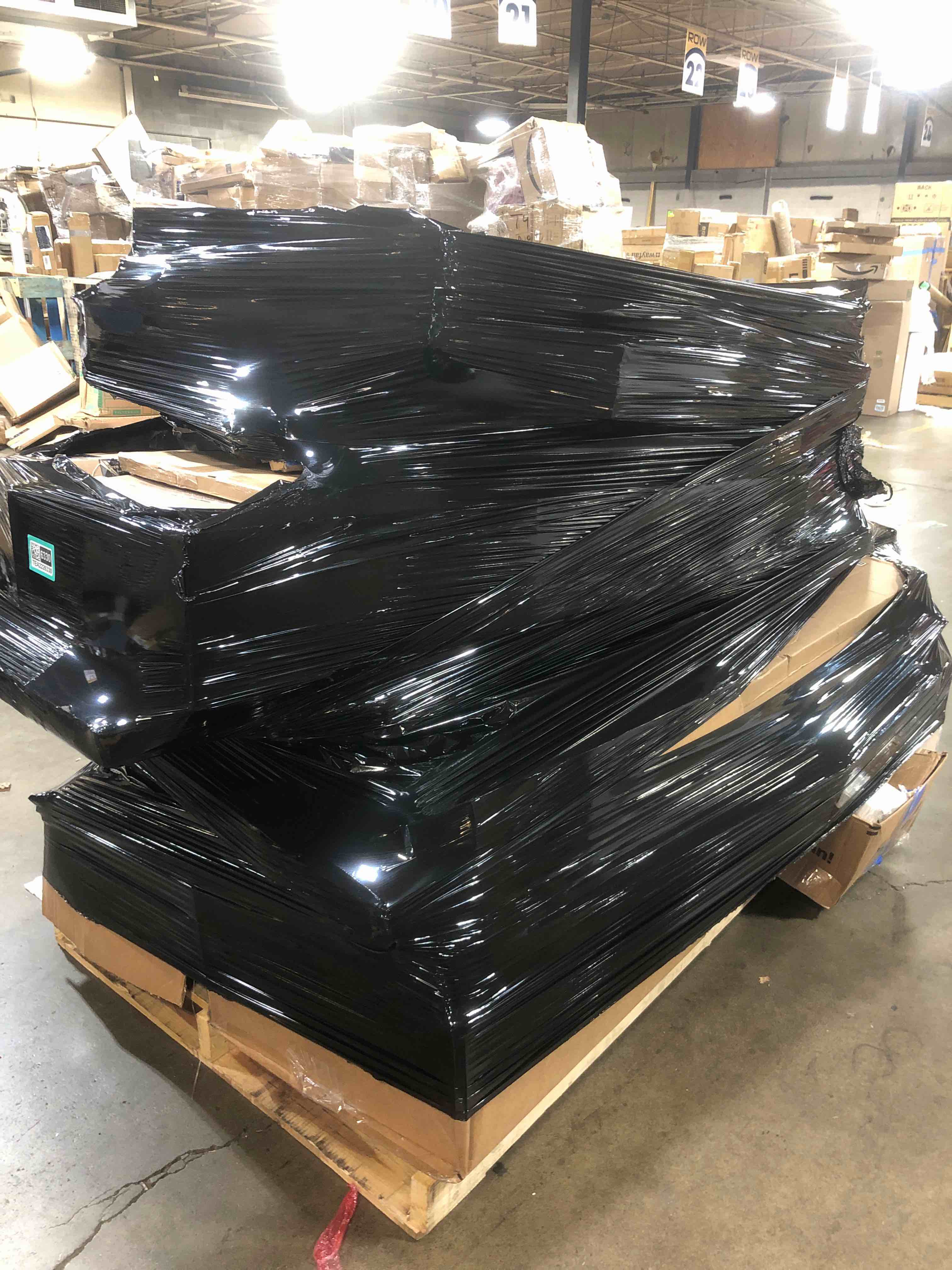 https://s3.amazonaws.com/lotting-images-prod/phillipi/TEA2226330_1761055737466.jpeg