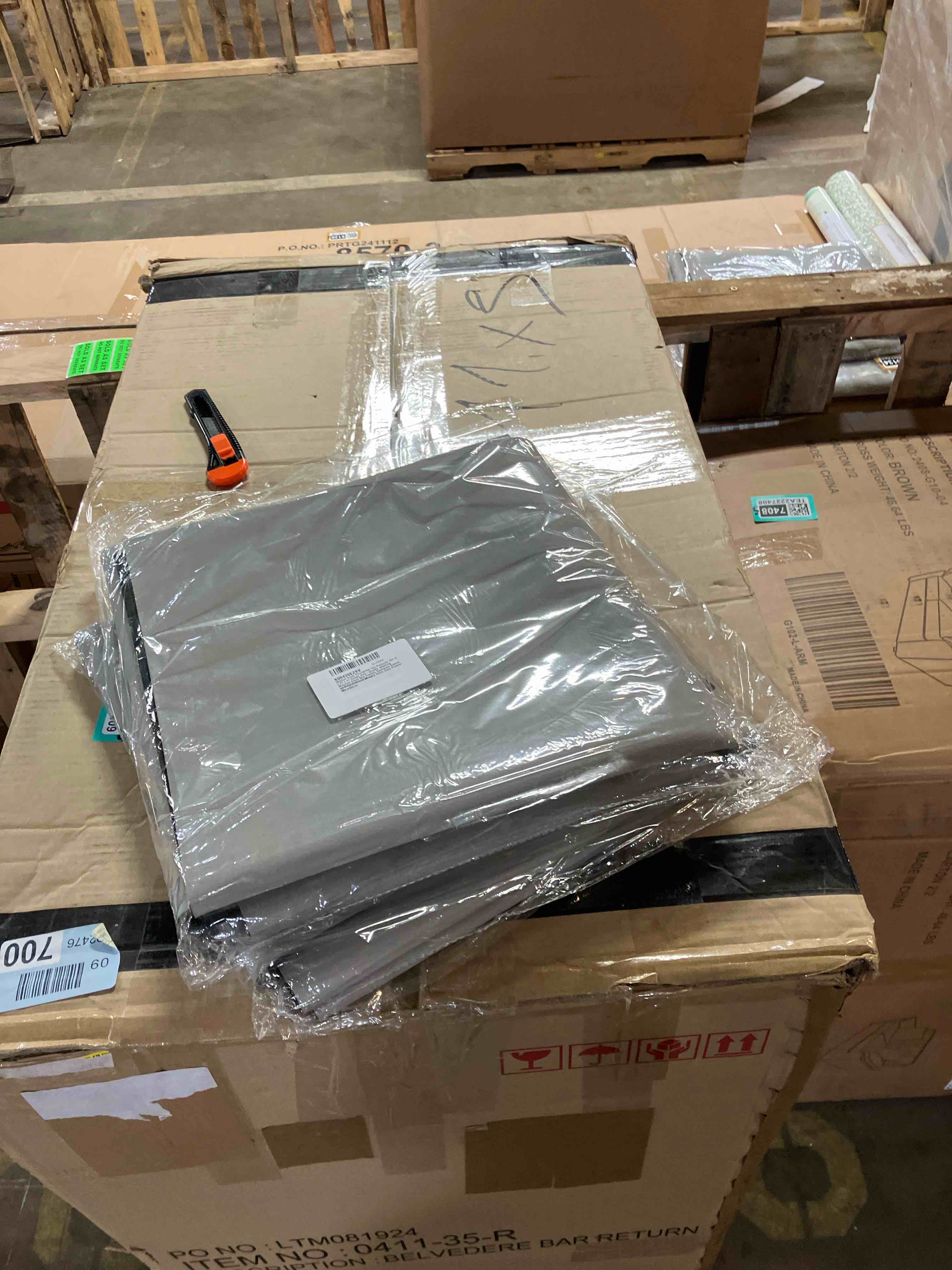 https://s3.amazonaws.com/lotting-images-prod/phillipi/TEA2227415_1743527924639.jpeg