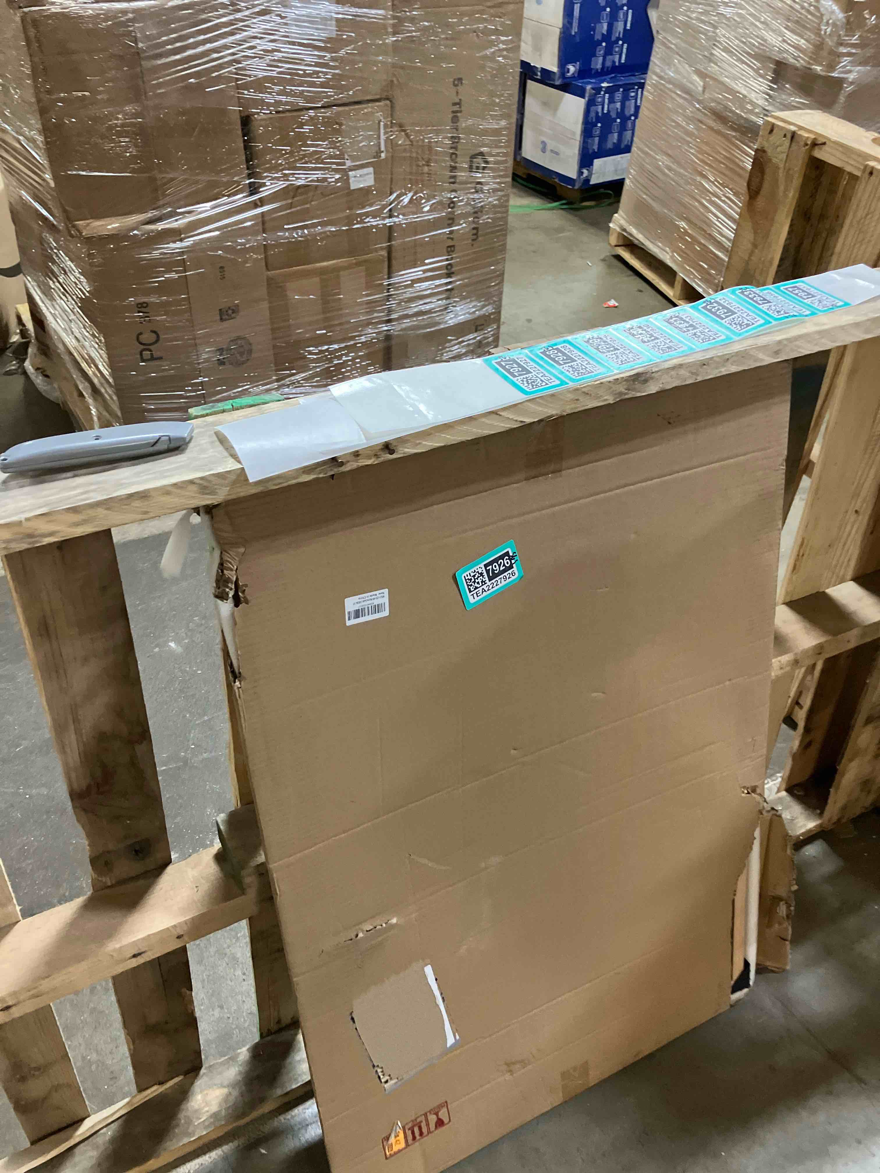 https://s3.amazonaws.com/lotting-images-prod/phillipi/TEA2227926_1744740818561.jpeg
