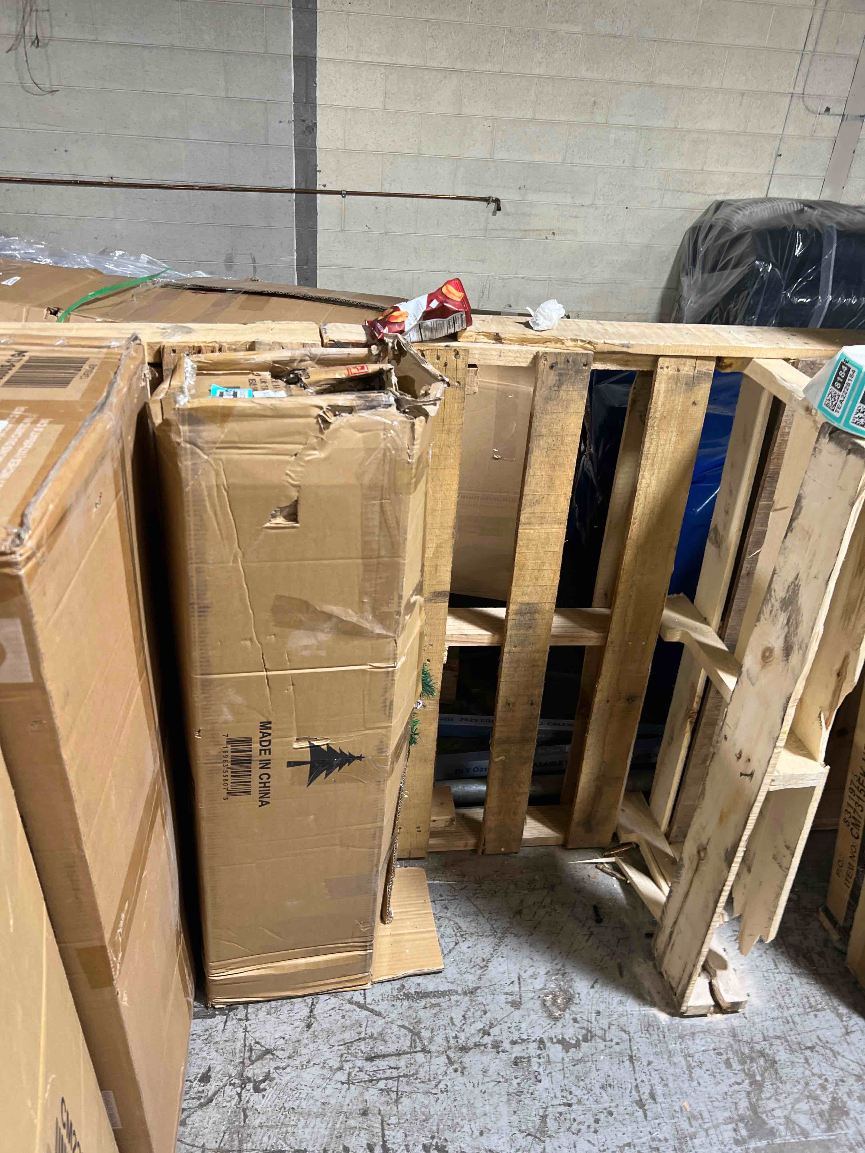 https://s3.amazonaws.com/lotting-images-prod/phillipi/TEA2228183_1745255187859.jpeg