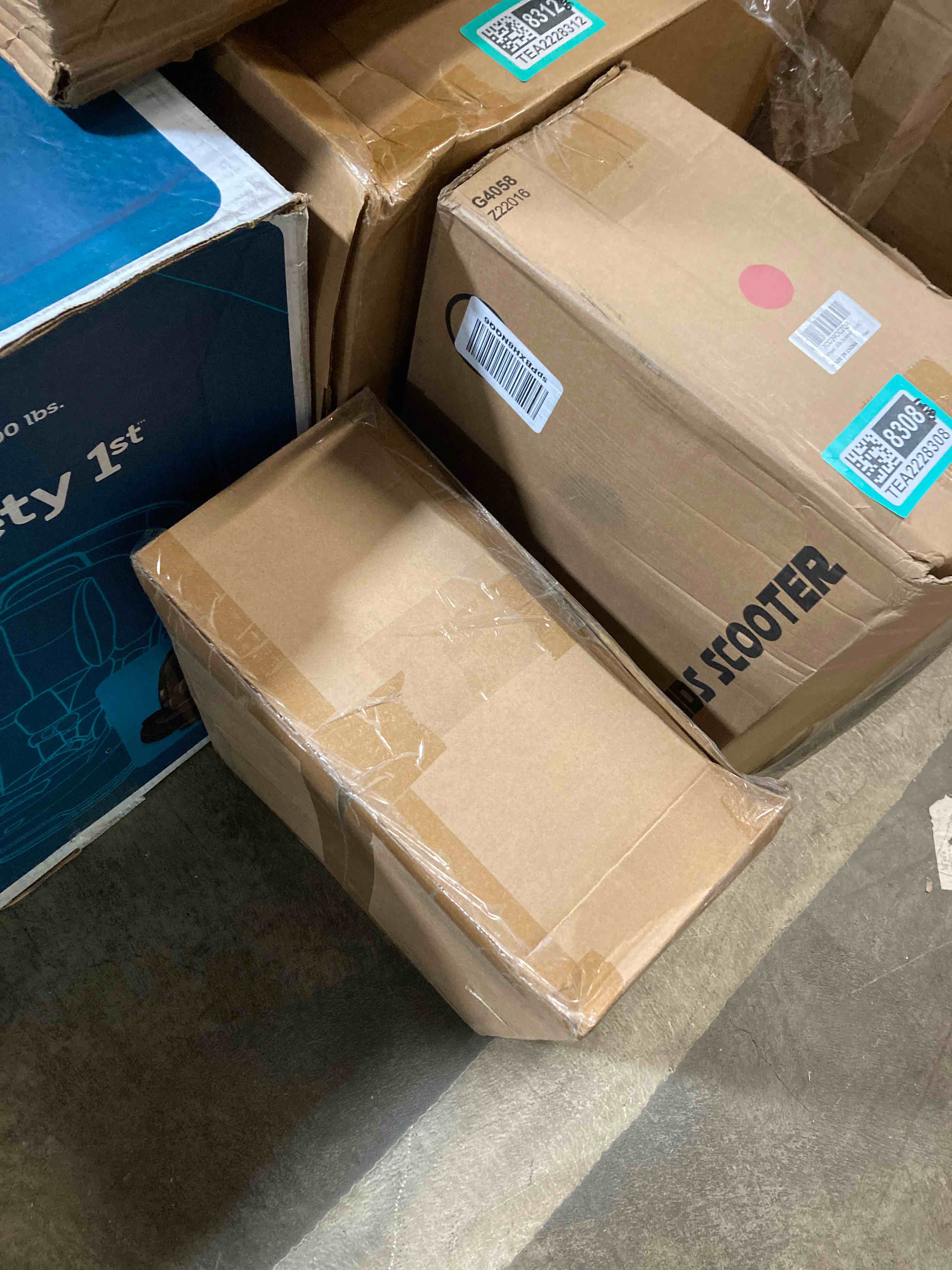 https://s3.amazonaws.com/lotting-images-prod/phillipi/TEA2228307_1745343794968.jpeg