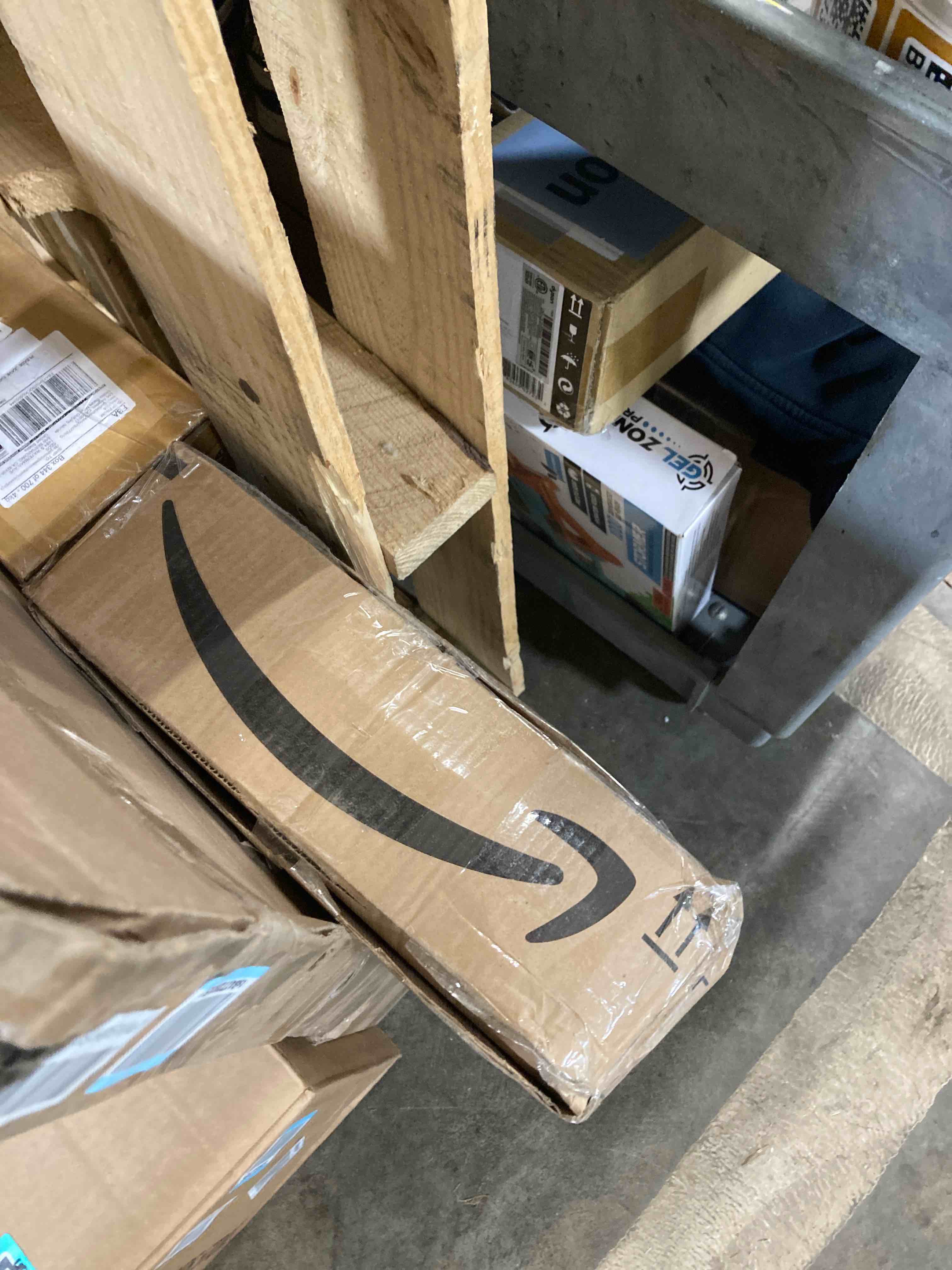 https://s3.amazonaws.com/lotting-images-prod/phillipi/TEA2228313_1745341138122.jpeg