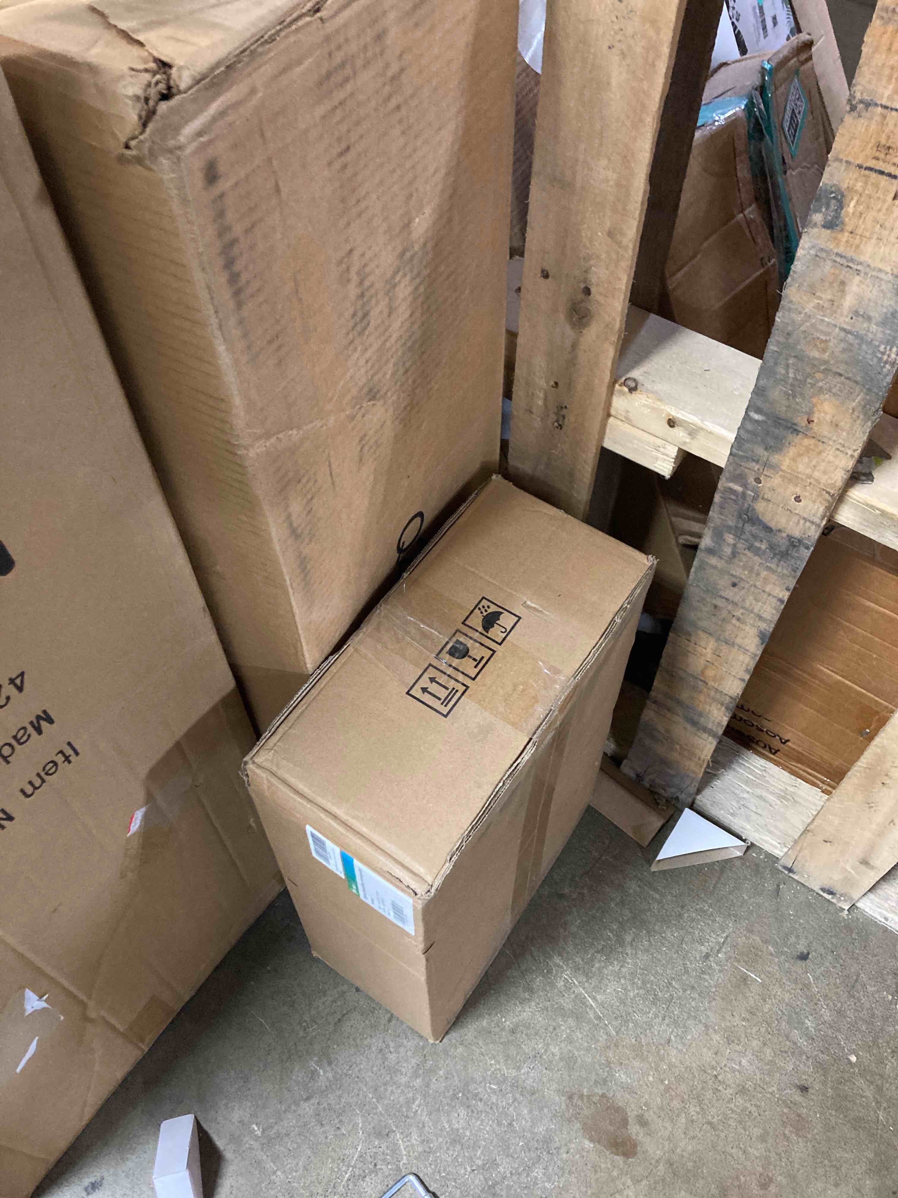 https://s3.amazonaws.com/lotting-images-prod/phillipi/TEA2228503_1746118117445.jpeg