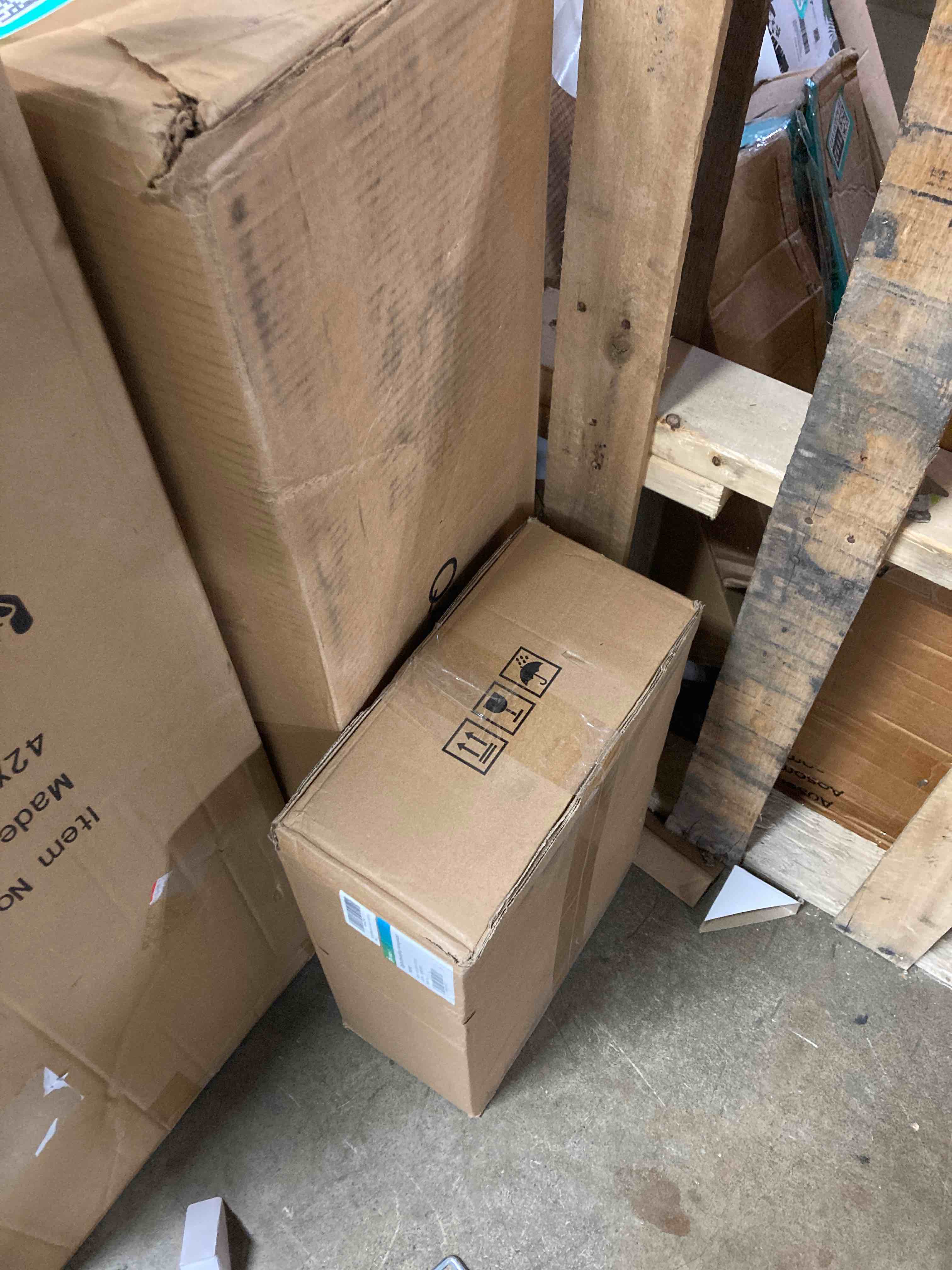 https://s3.amazonaws.com/lotting-images-prod/phillipi/TEA2228503_1746118118633.jpeg