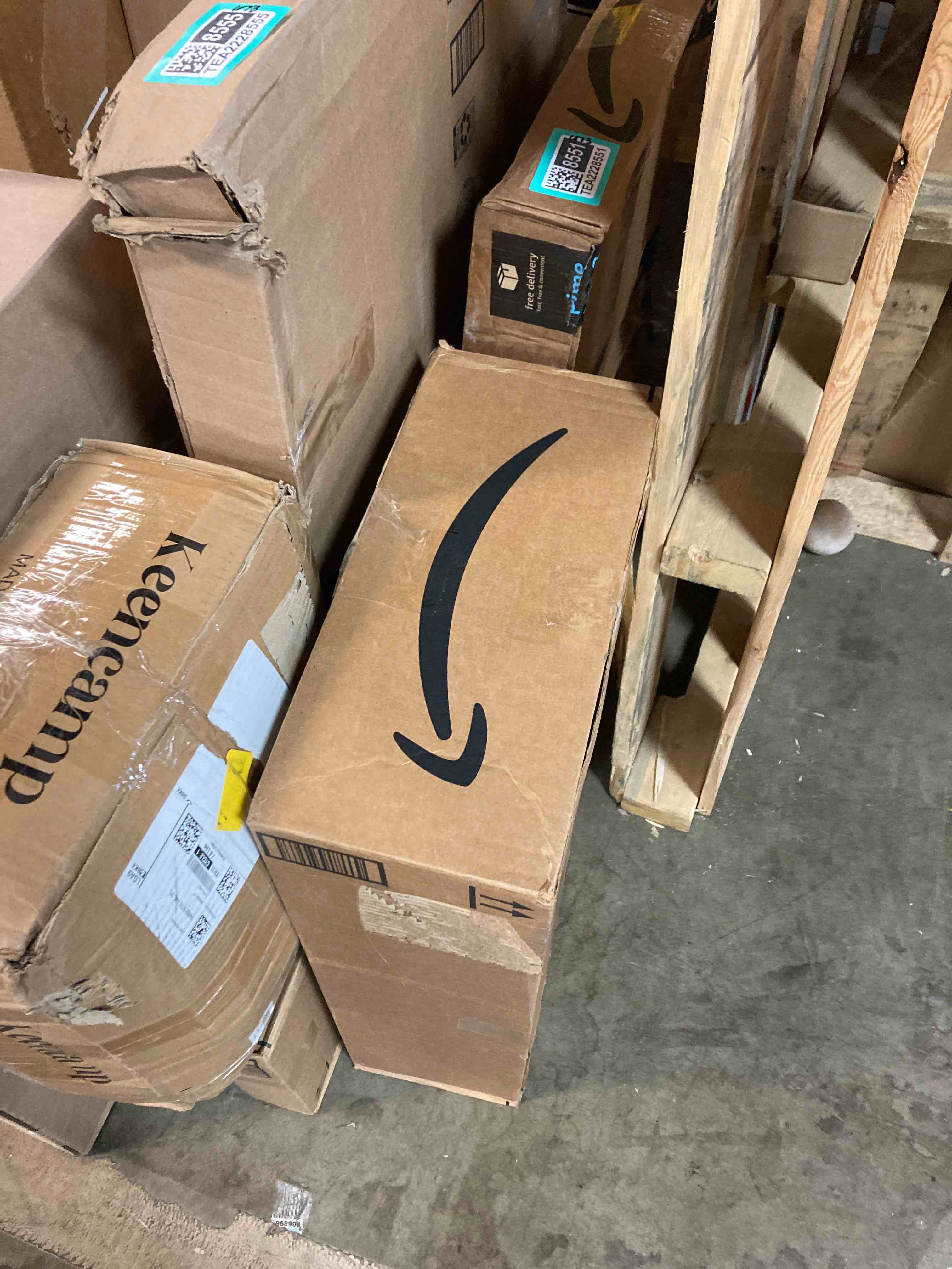 https://s3.amazonaws.com/lotting-images-prod/phillipi/TEA2228550_1746111607903.jpeg