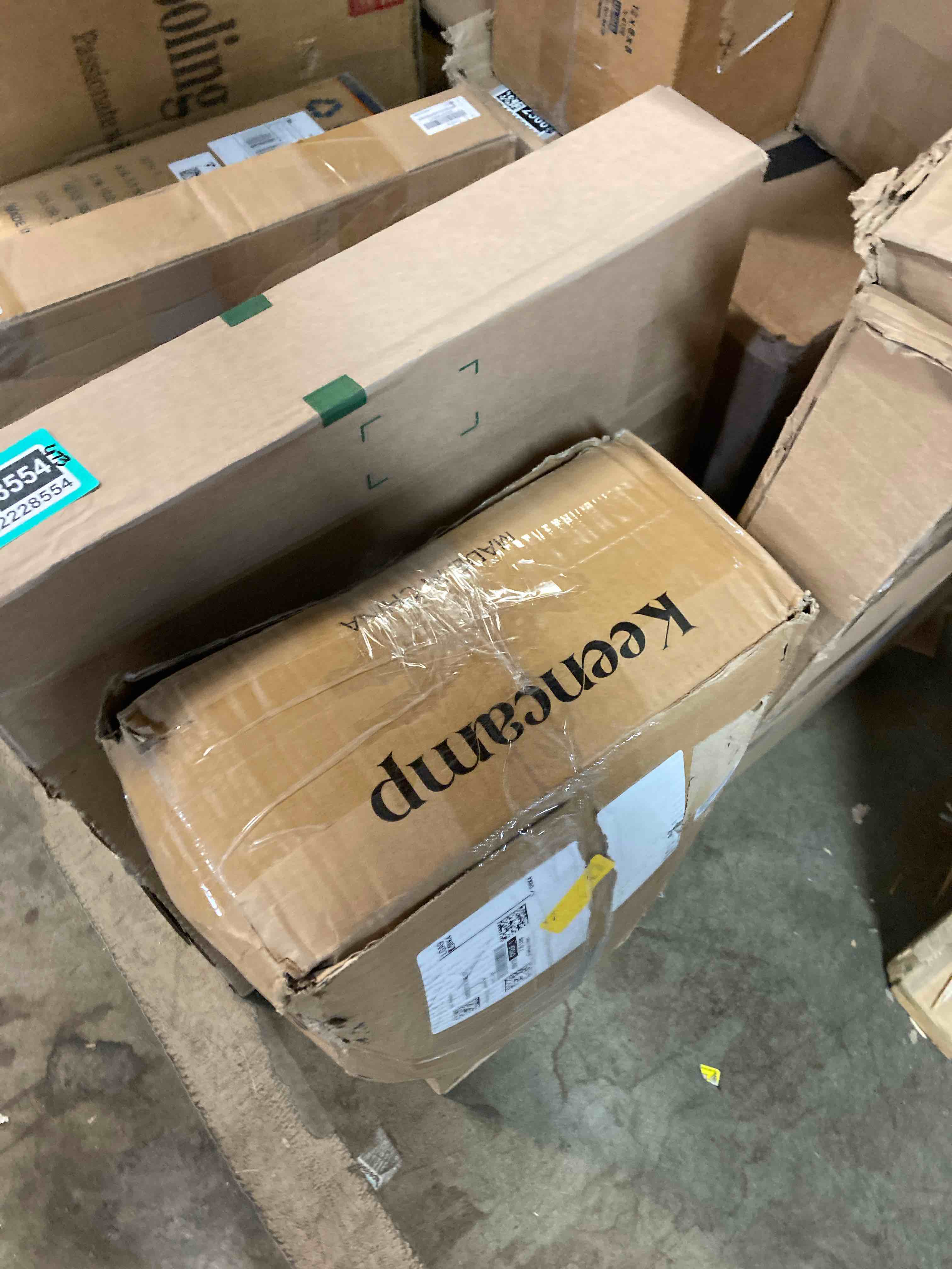 https://s3.amazonaws.com/lotting-images-prod/phillipi/TEA2228552_1746111295935.jpeg