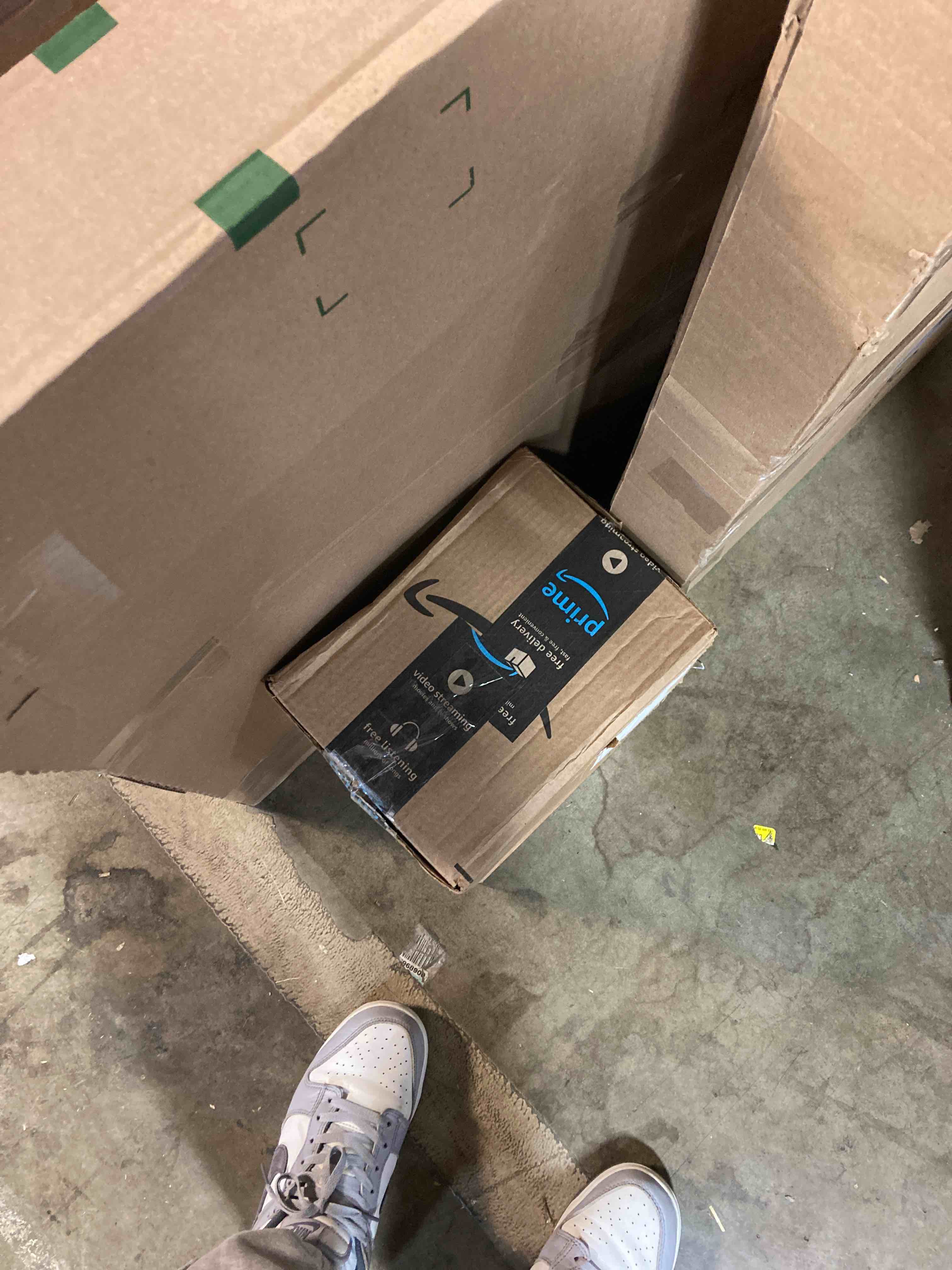 https://s3.amazonaws.com/lotting-images-prod/phillipi/TEA2228553_1746111209853.jpeg