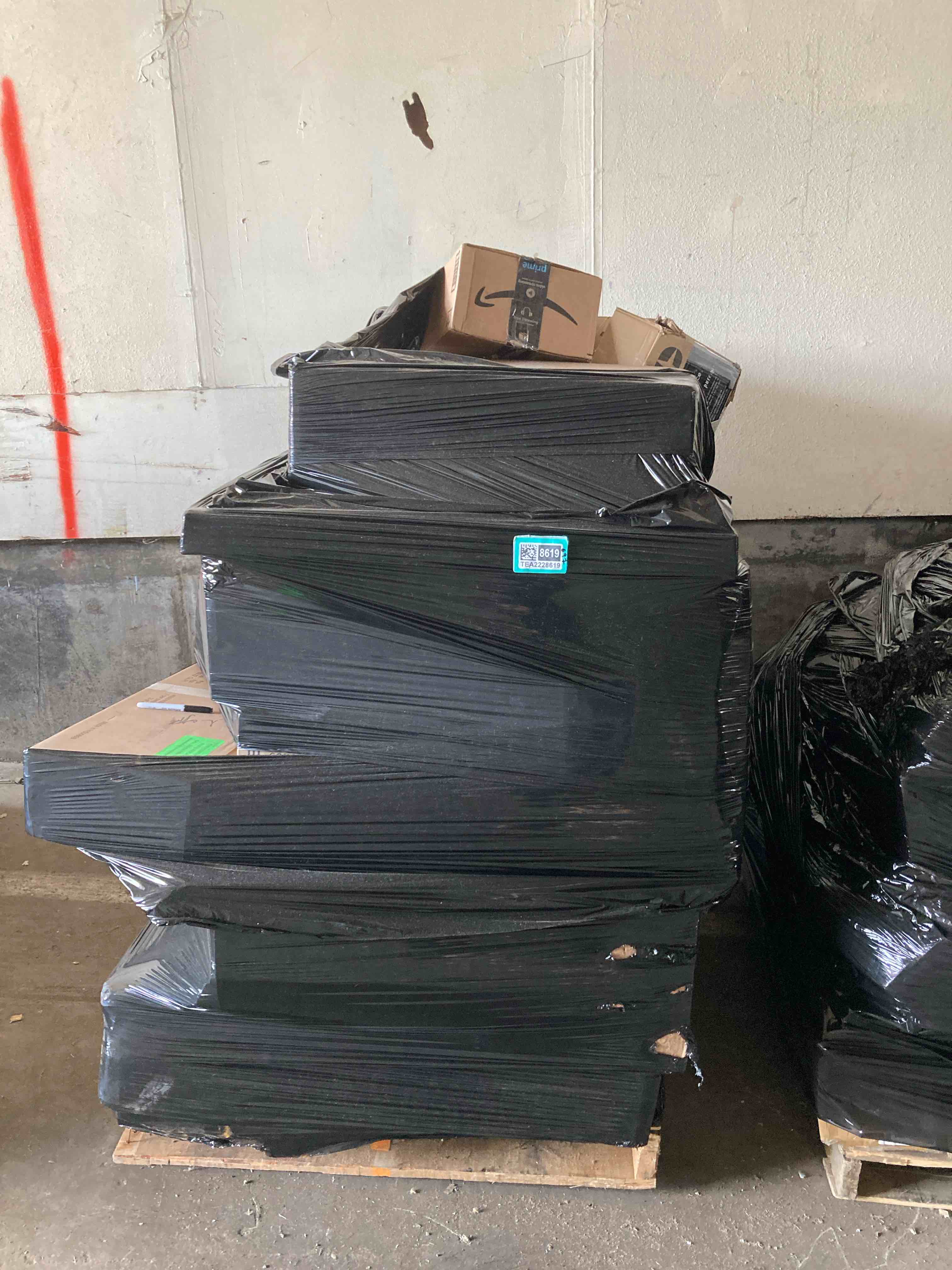 https://s3.amazonaws.com/lotting-images-prod/phillipi/TEA2228619_1746638858409.jpeg