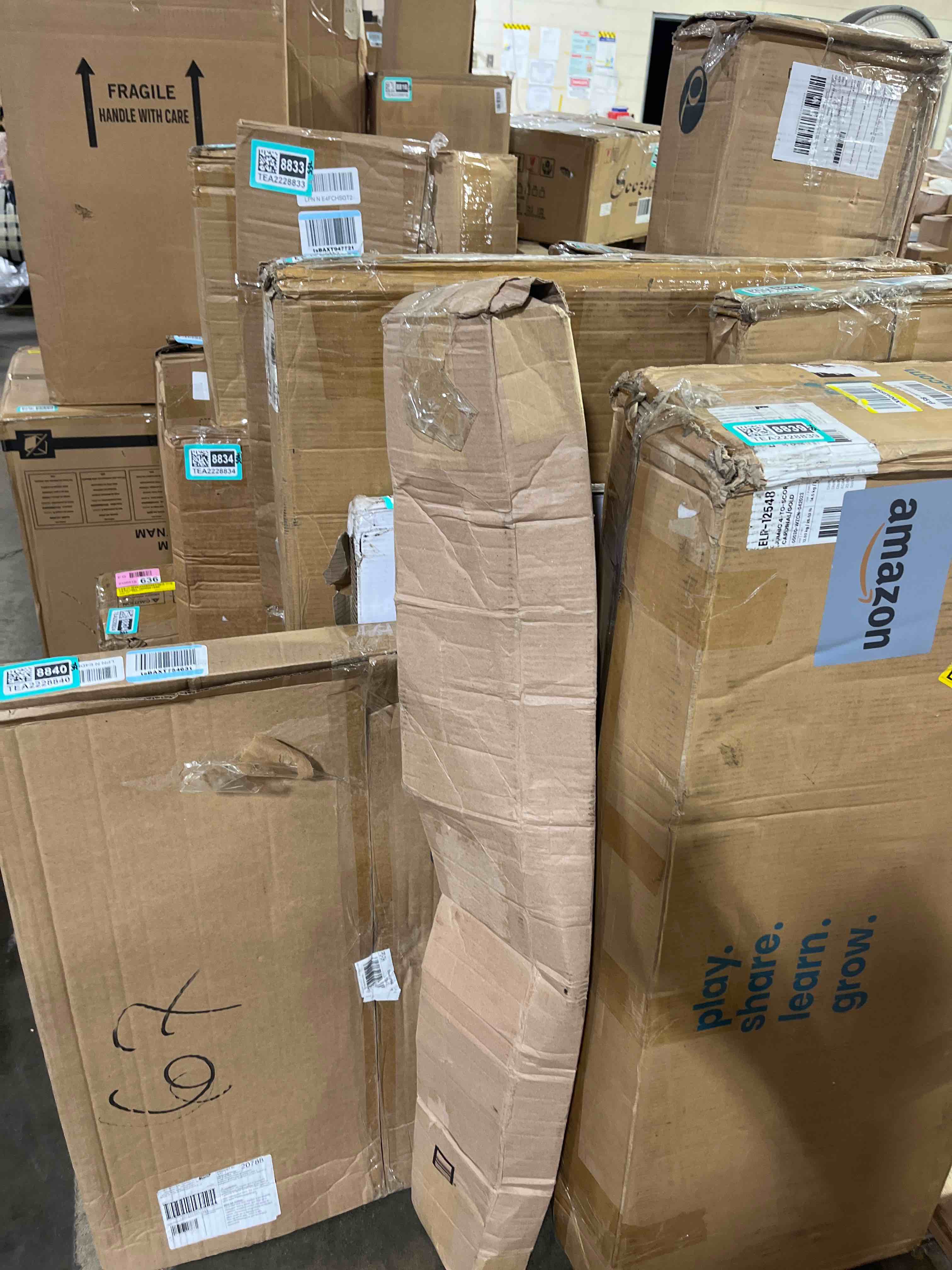 https://s3.amazonaws.com/lotting-images-prod/phillipi/TEA2228842_1747843957351.jpeg