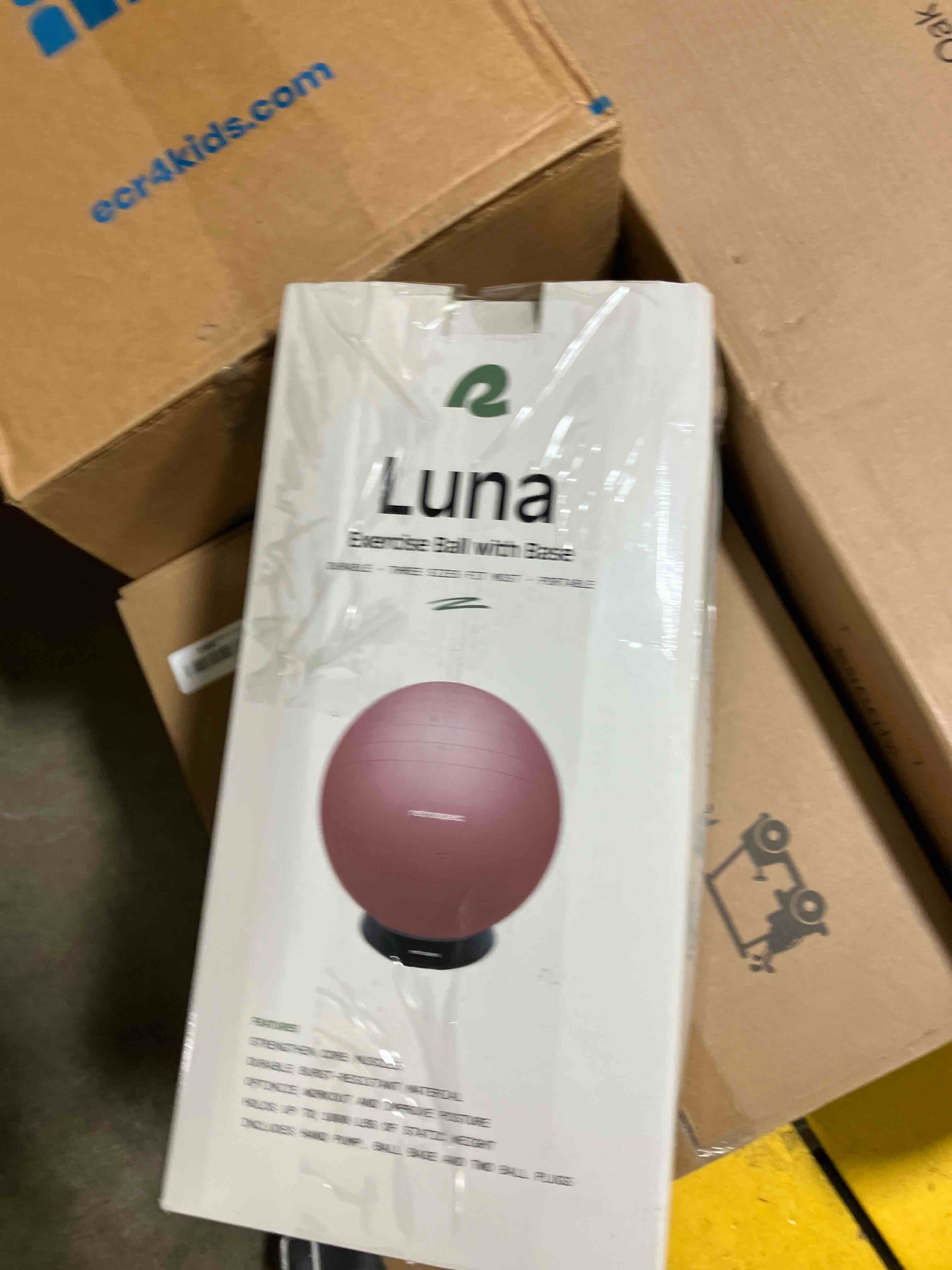 https://s3.amazonaws.com/lotting-images-prod/phillipi/TEA2229351_1750183548359.jpeg