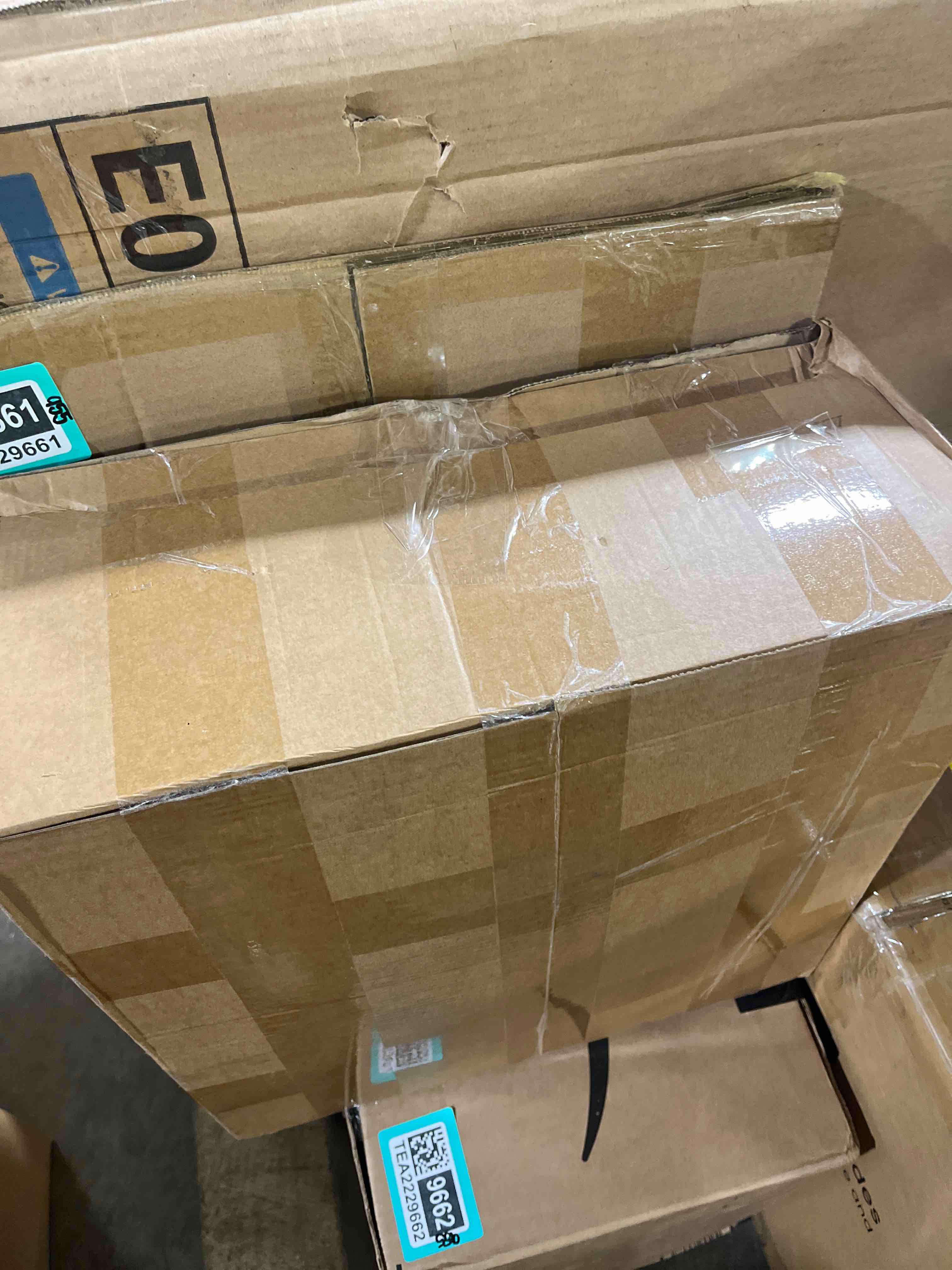 https://s3.amazonaws.com/lotting-images-prod/phillipi/TEA2229663_1750351509306.jpeg