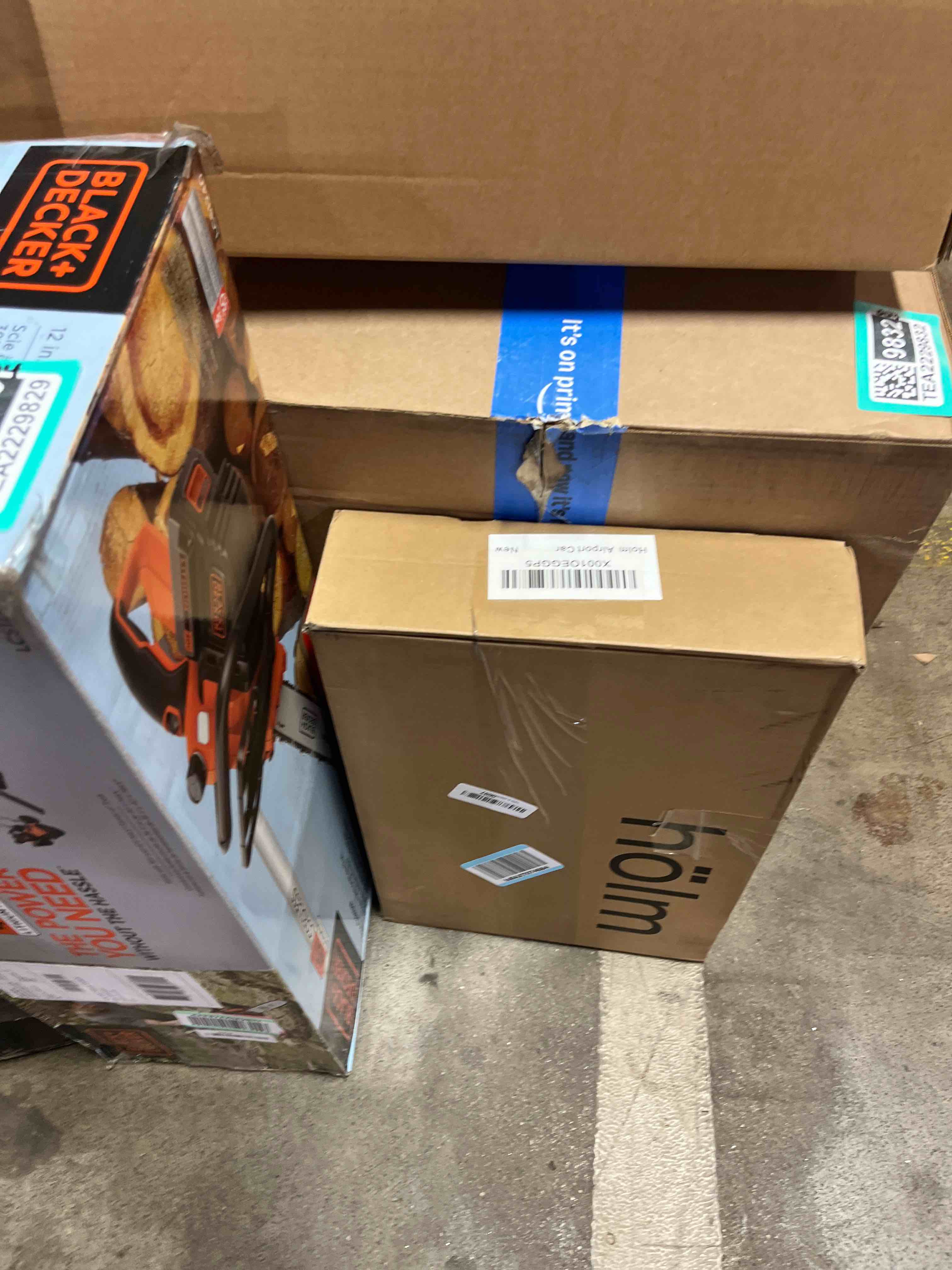 https://s3.amazonaws.com/lotting-images-prod/phillipi/TEA2229828_1750959731782.jpeg