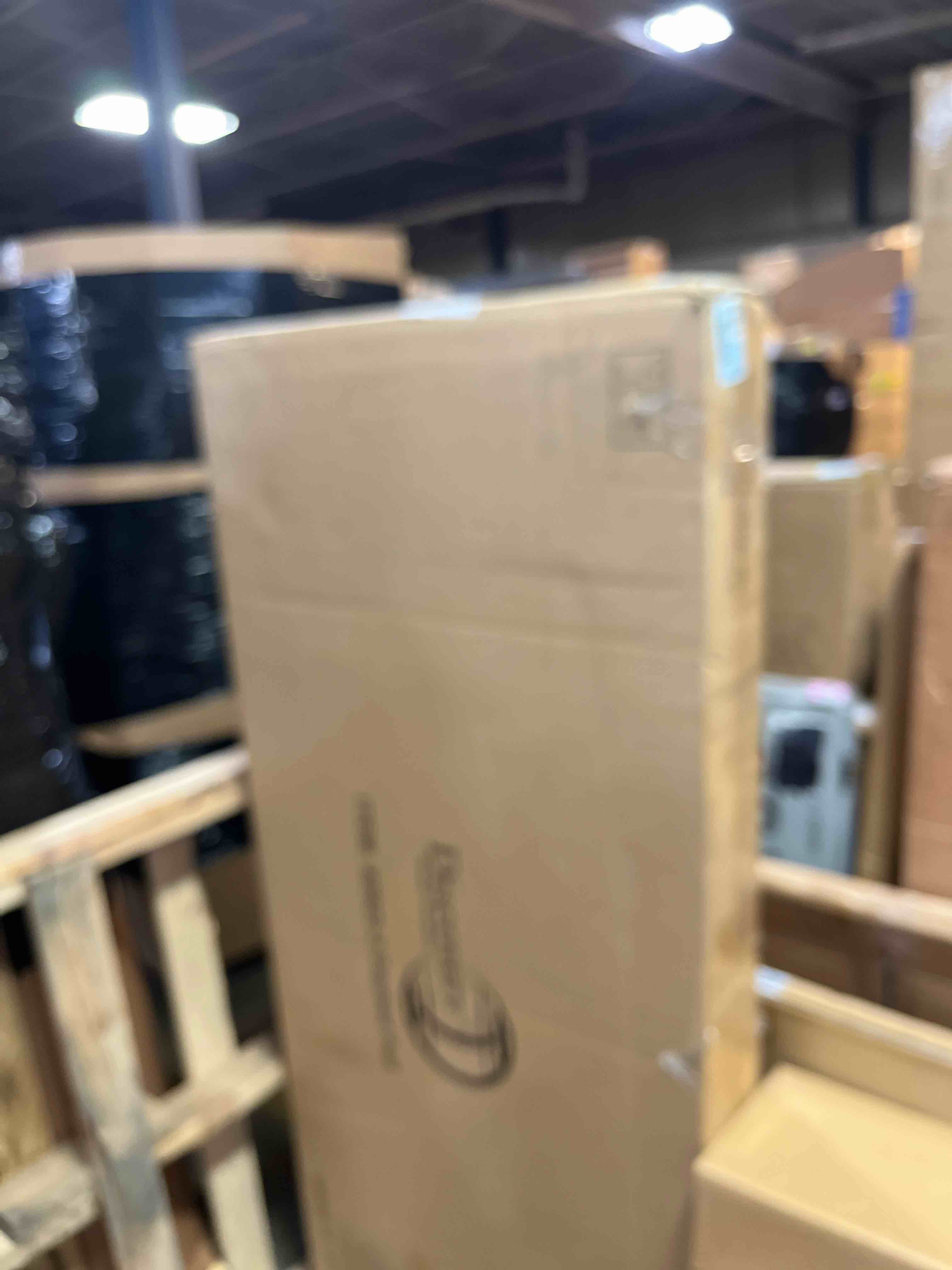 https://s3.amazonaws.com/lotting-images-prod/phillipi/TEA2229831_1750959412677.jpeg