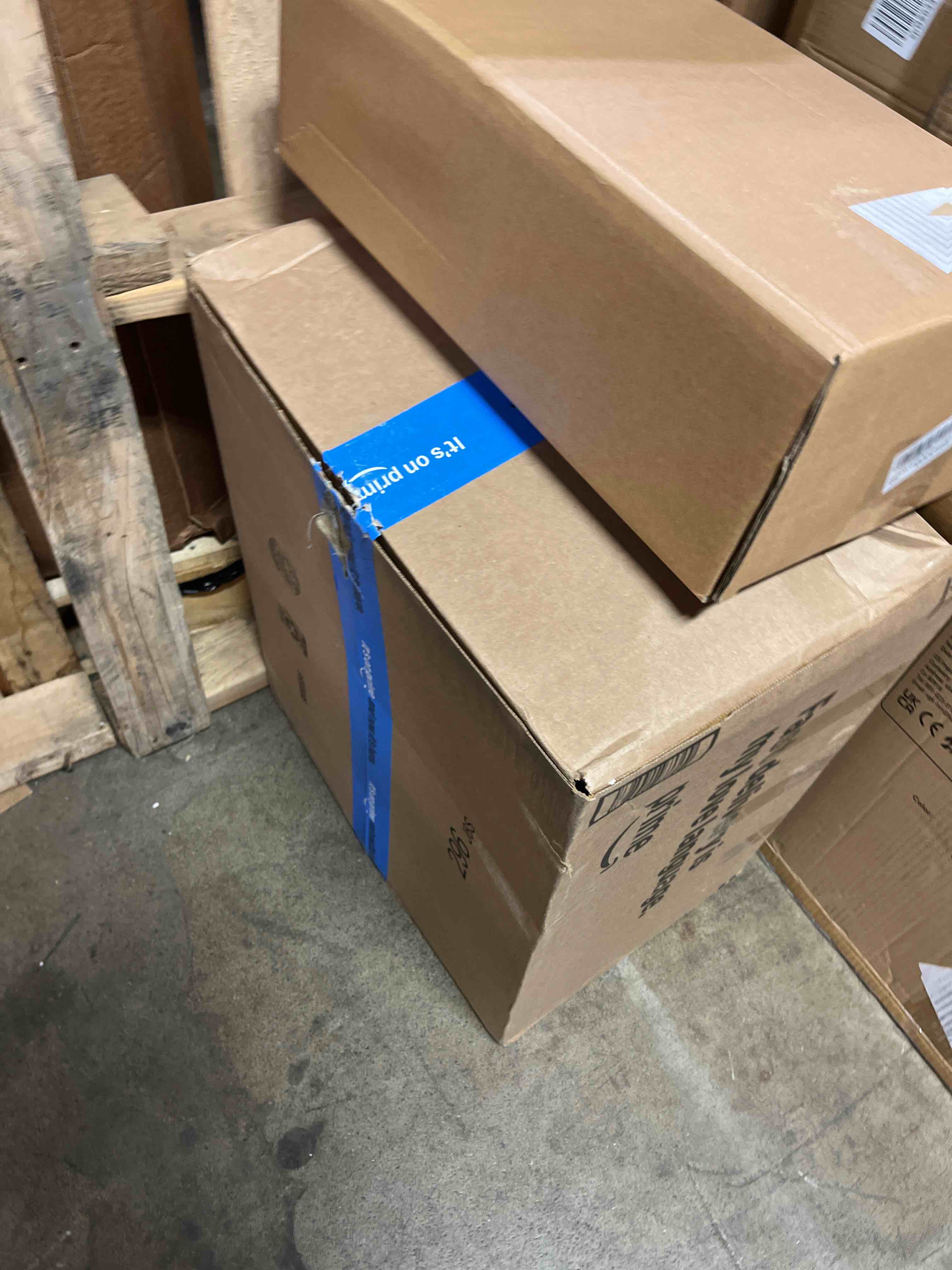 https://s3.amazonaws.com/lotting-images-prod/phillipi/TEA2229832_1750958991426.jpeg
