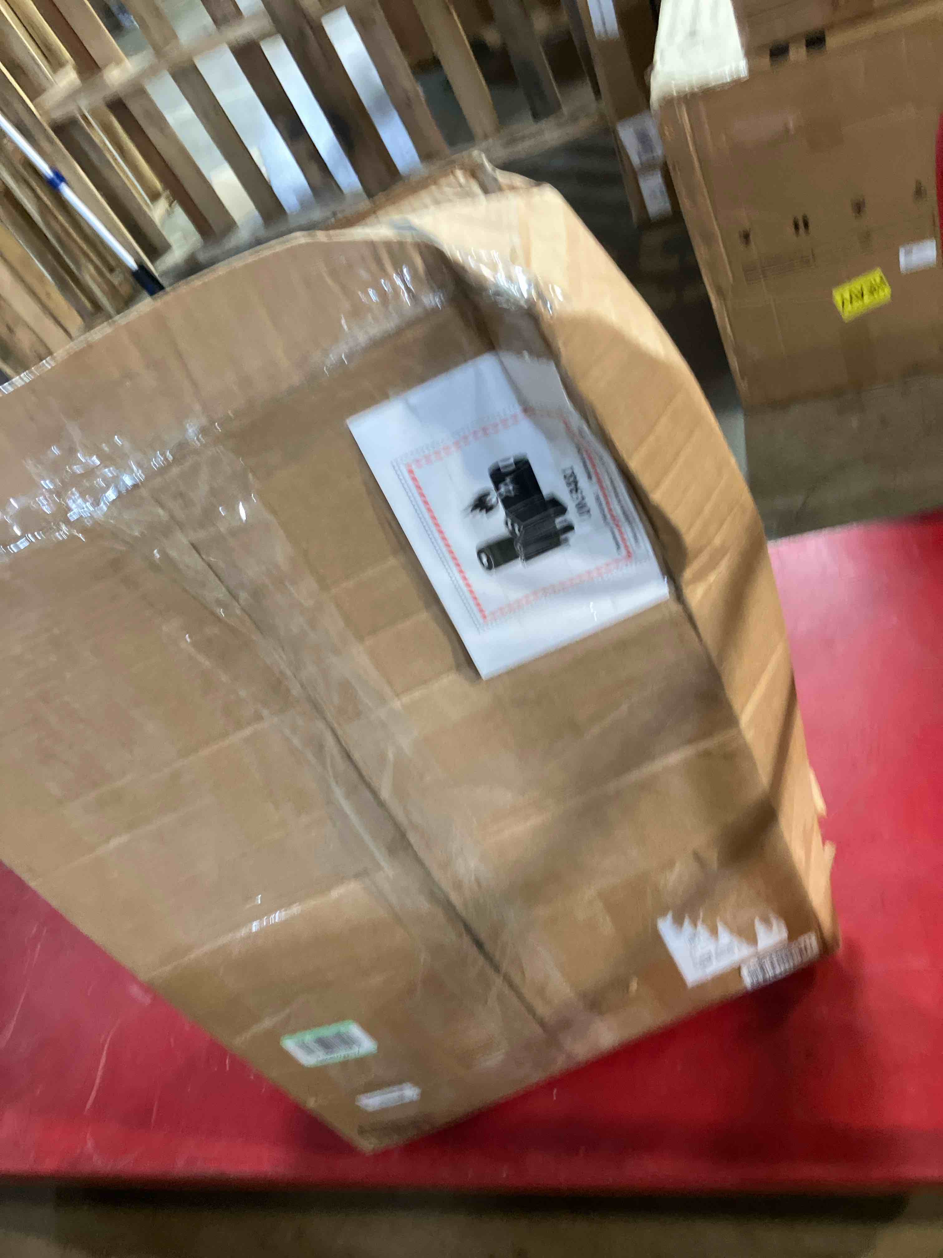 https://s3.amazonaws.com/lotting-images-prod/phillipi/TEA2229846_1751031638082.jpeg