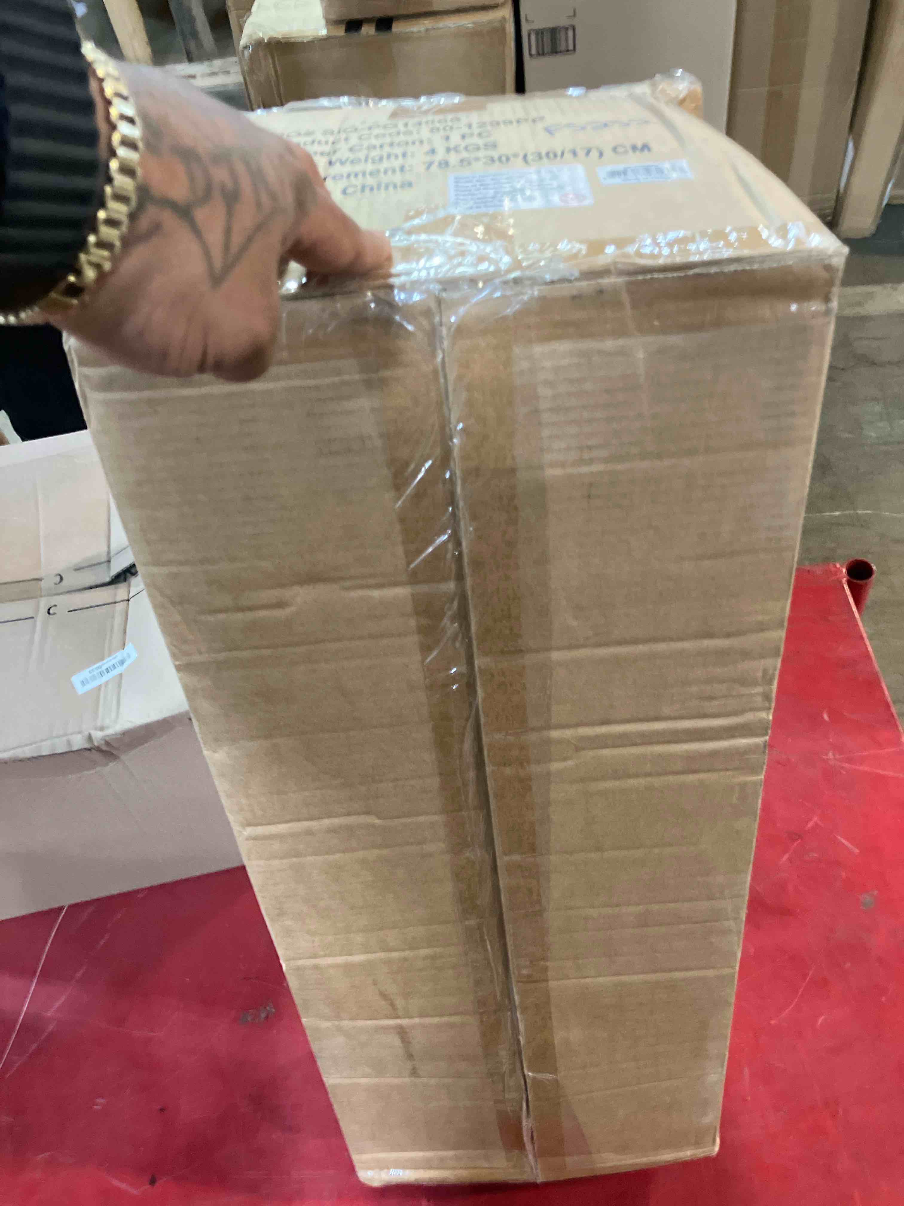 https://s3.amazonaws.com/lotting-images-prod/phillipi/TEA2229850_1751032441074.jpeg