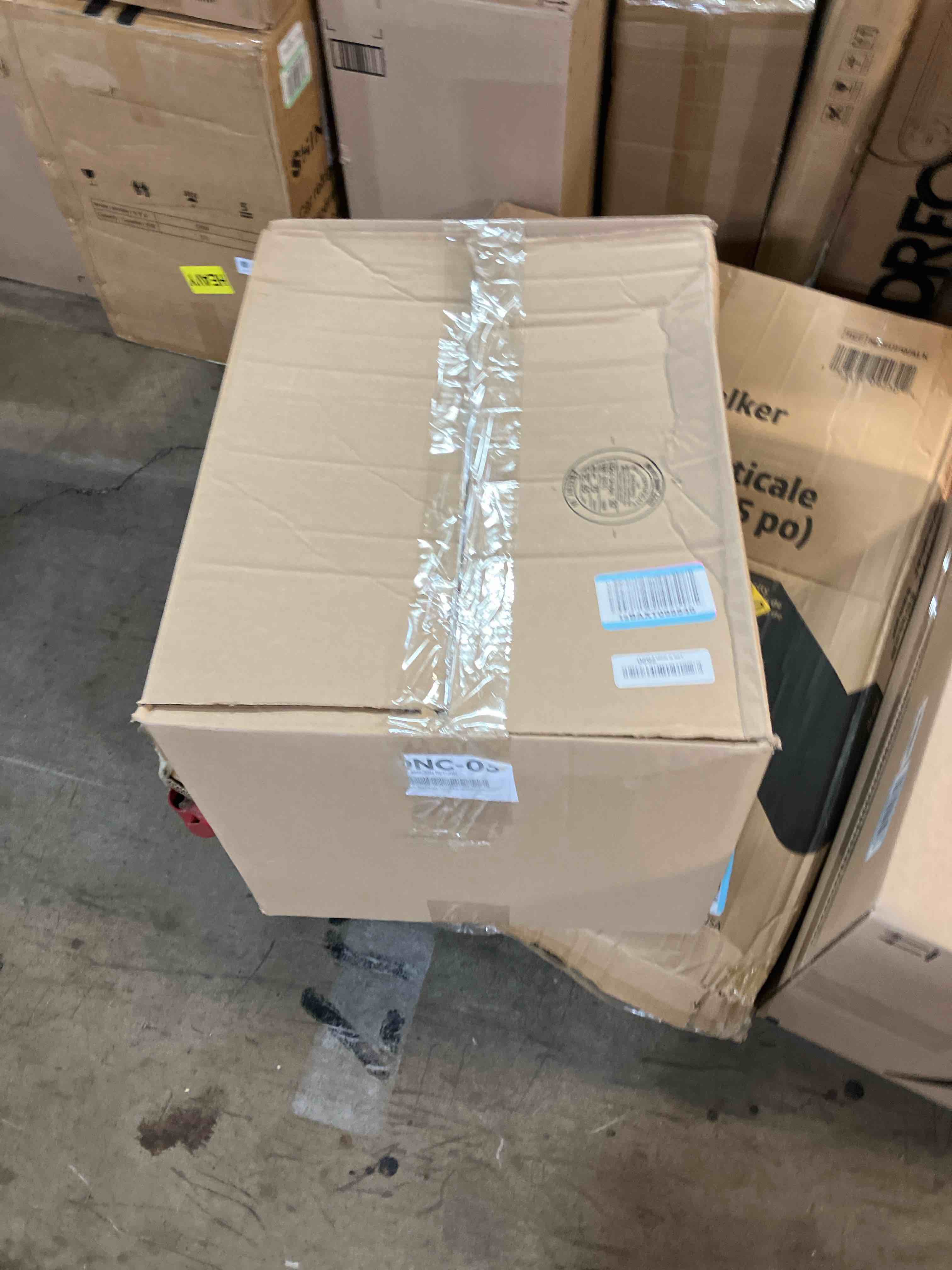 https://s3.amazonaws.com/lotting-images-prod/phillipi/TEA2229870_1751034096297.jpeg