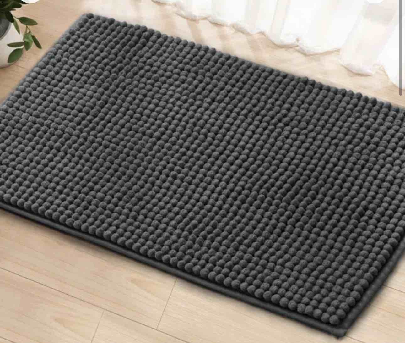 Azriah Luxury Rectangle Bath Mat 
