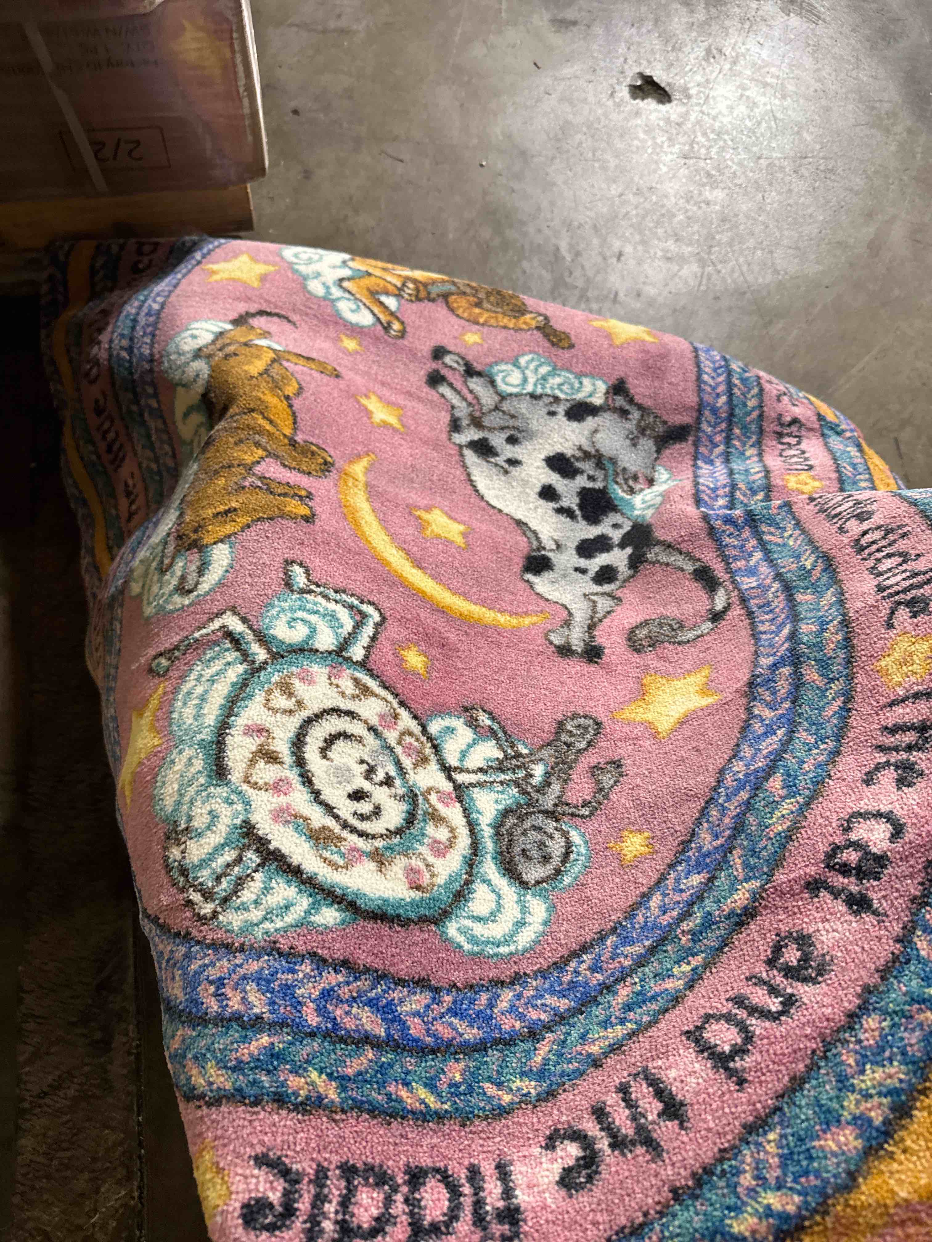 https://s3.amazonaws.com/lotting-images-prod/phillipi/TEA2229906_1752671229925.jpeg