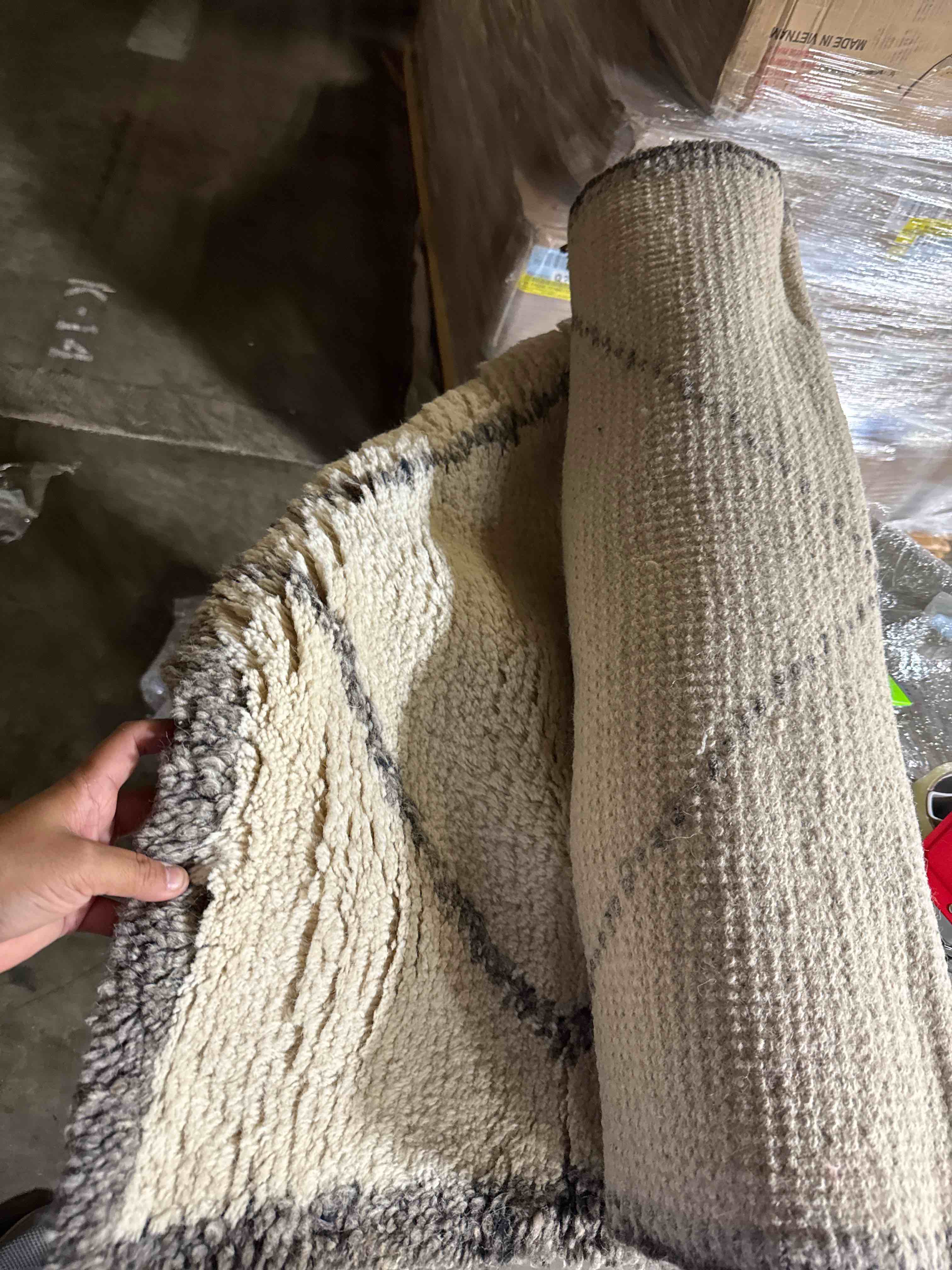 https://s3.amazonaws.com/lotting-images-prod/phillipi/TEA2229910_1752671889622.jpeg