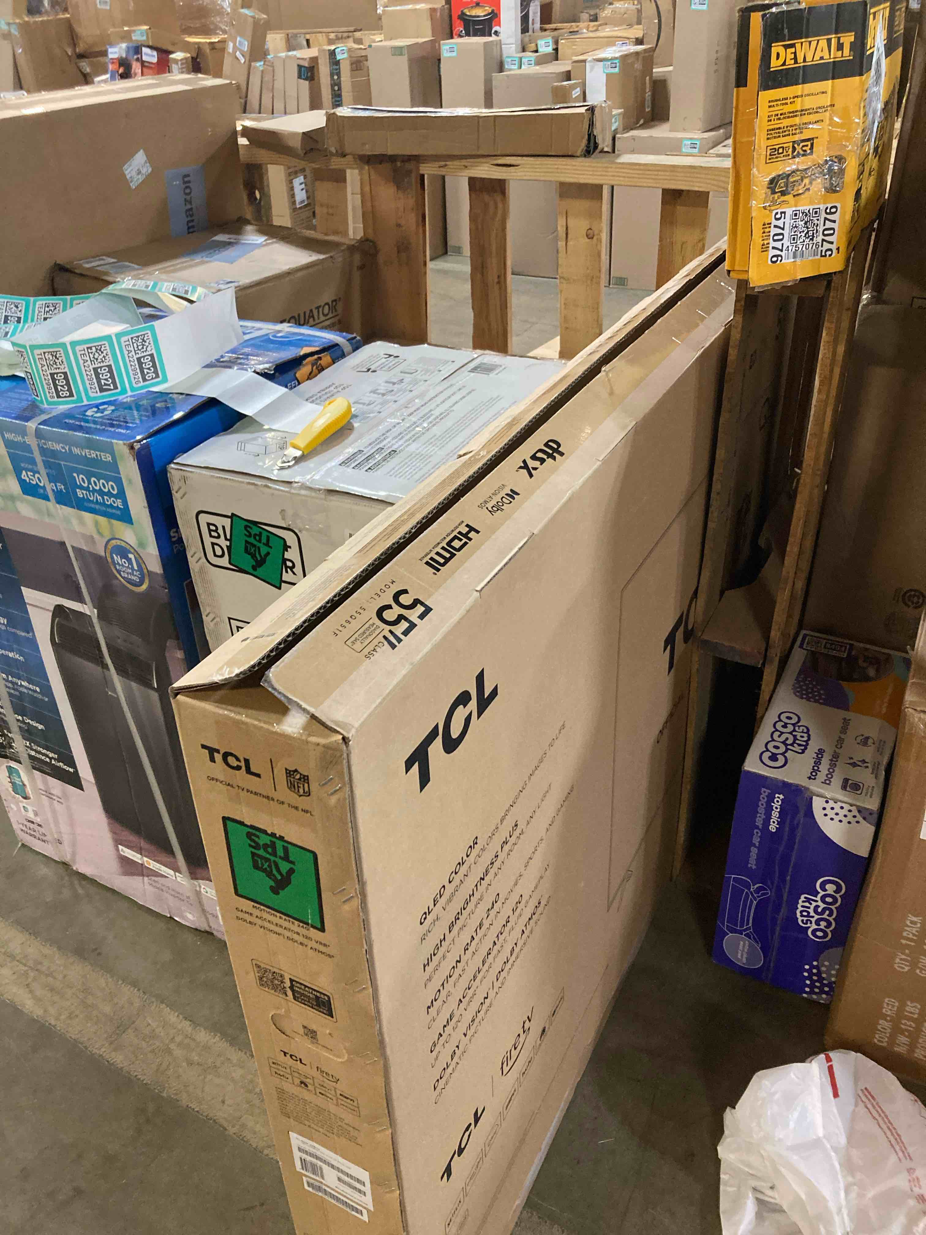 https://s3.amazonaws.com/lotting-images-prod/phillipi/TEA2229926_1755872428448.jpeg