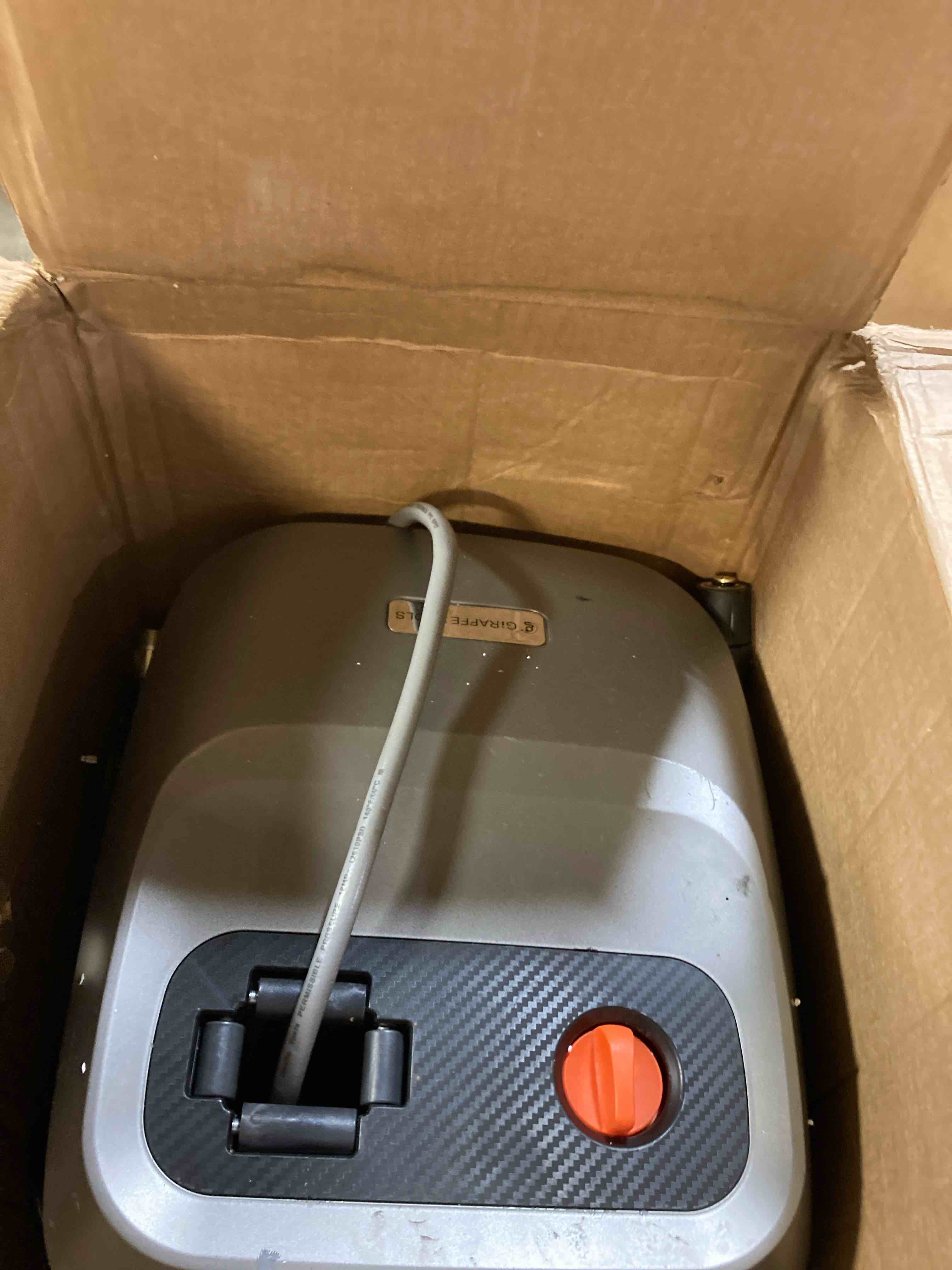 https://s3.amazonaws.com/lotting-images-prod/phillipi/TEA2229936_1755875512502.jpeg