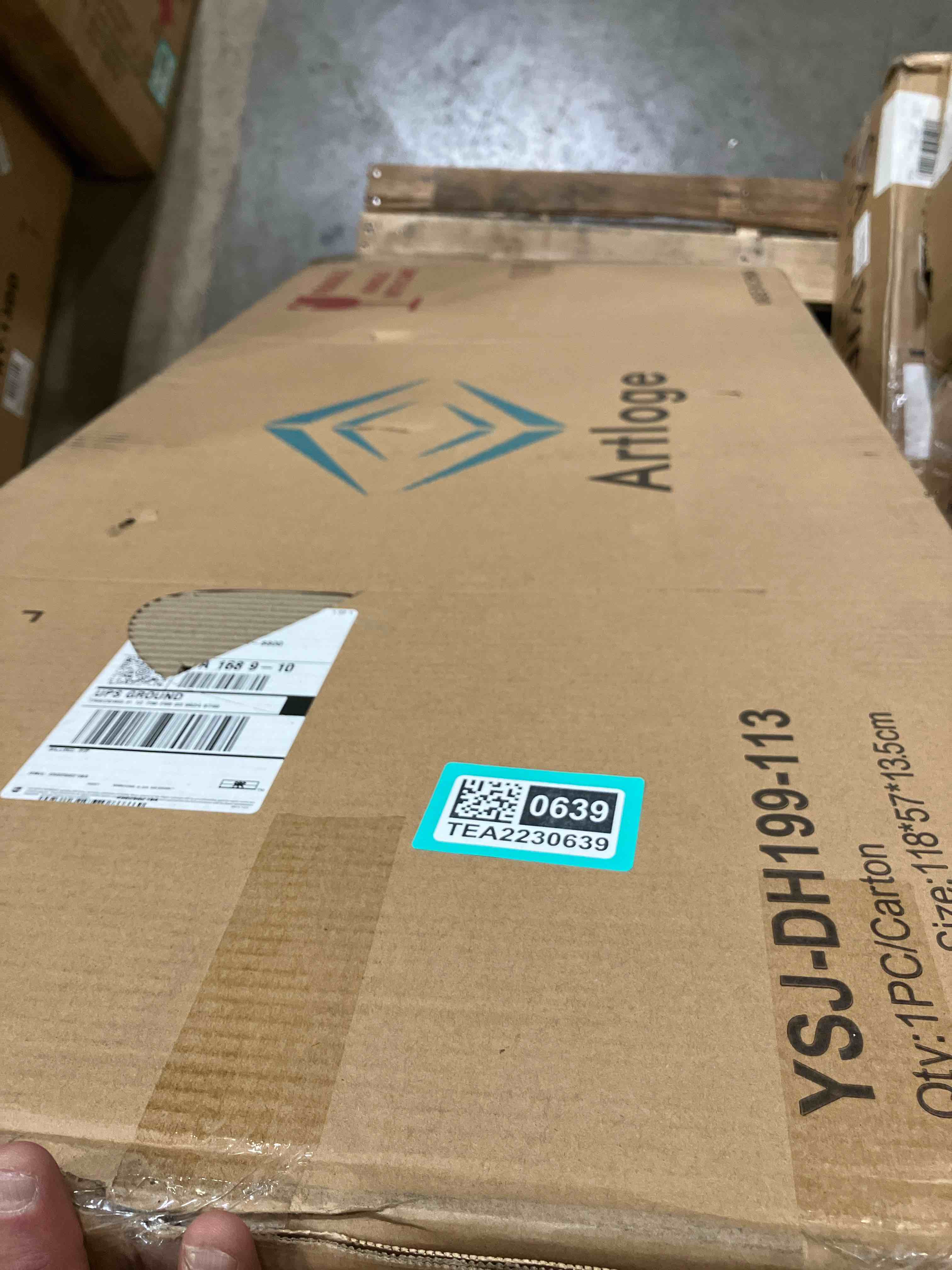 https://s3.amazonaws.com/lotting-images-prod/phillipi/TEA2230639_1744818211586.jpeg
