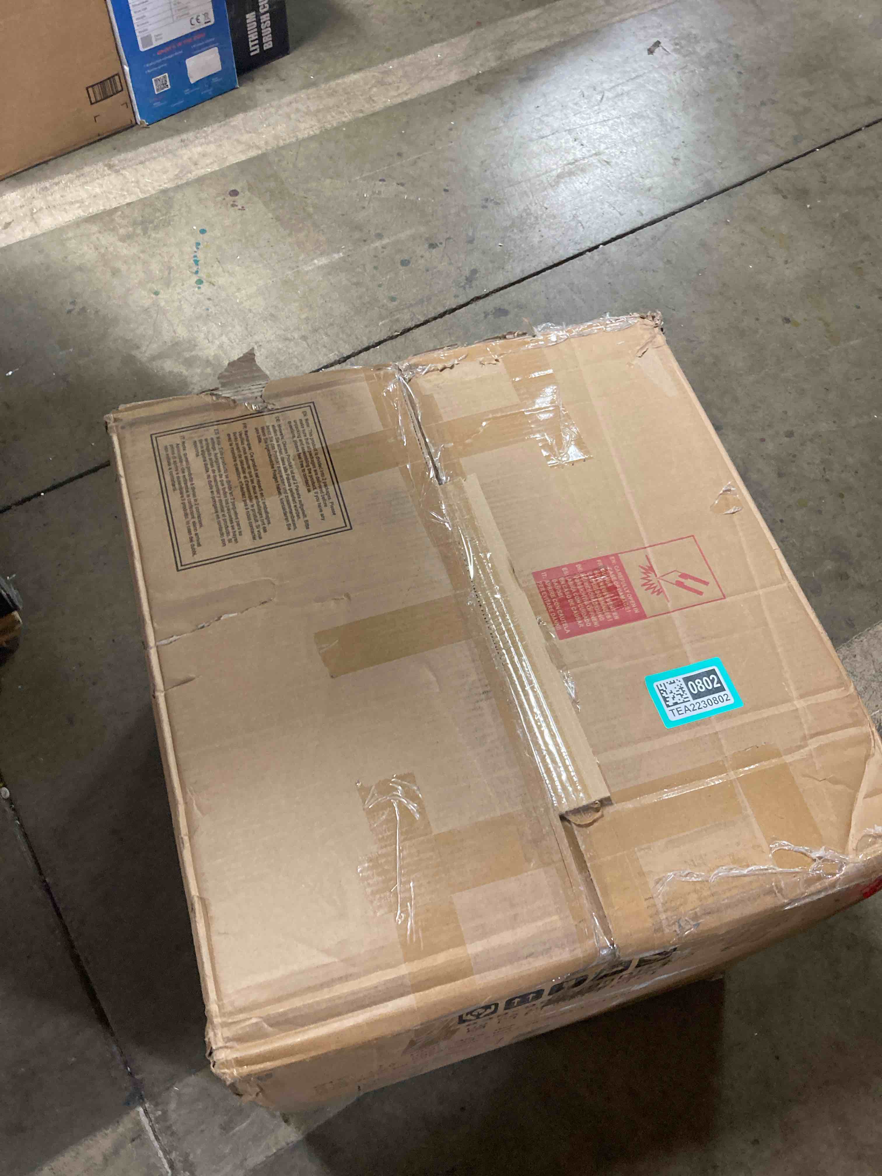 https://s3.amazonaws.com/lotting-images-prod/phillipi/TEA2230802_1745426469460.jpeg