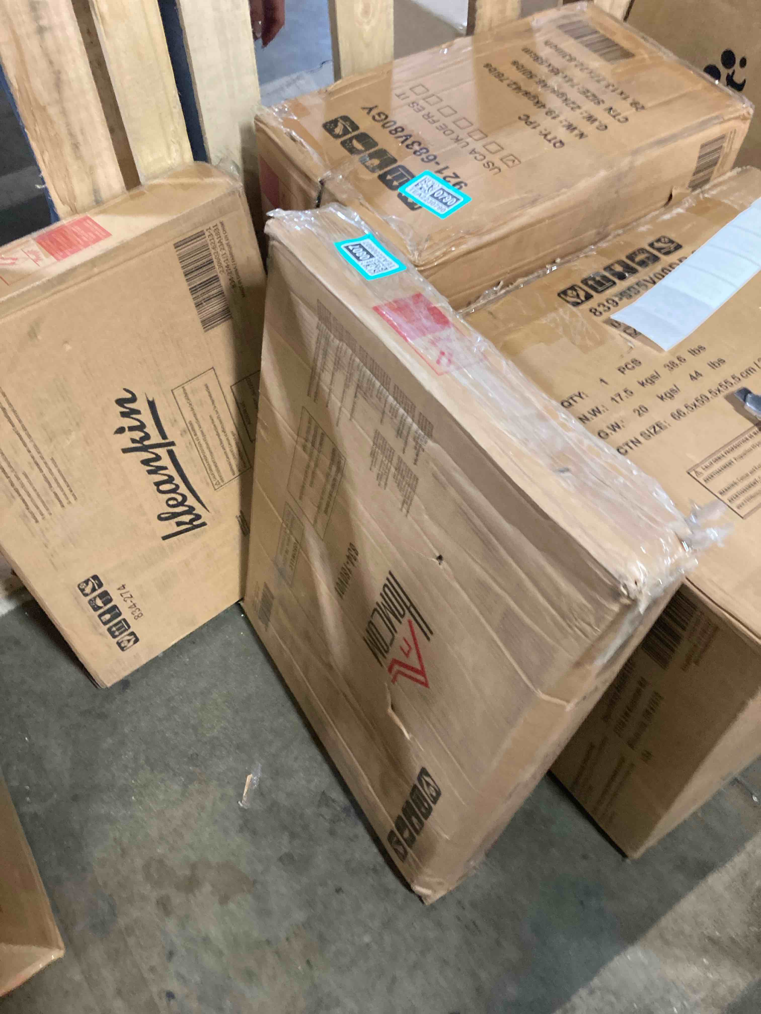 https://s3.amazonaws.com/lotting-images-prod/phillipi/TEA2230807_1745426765256.jpeg