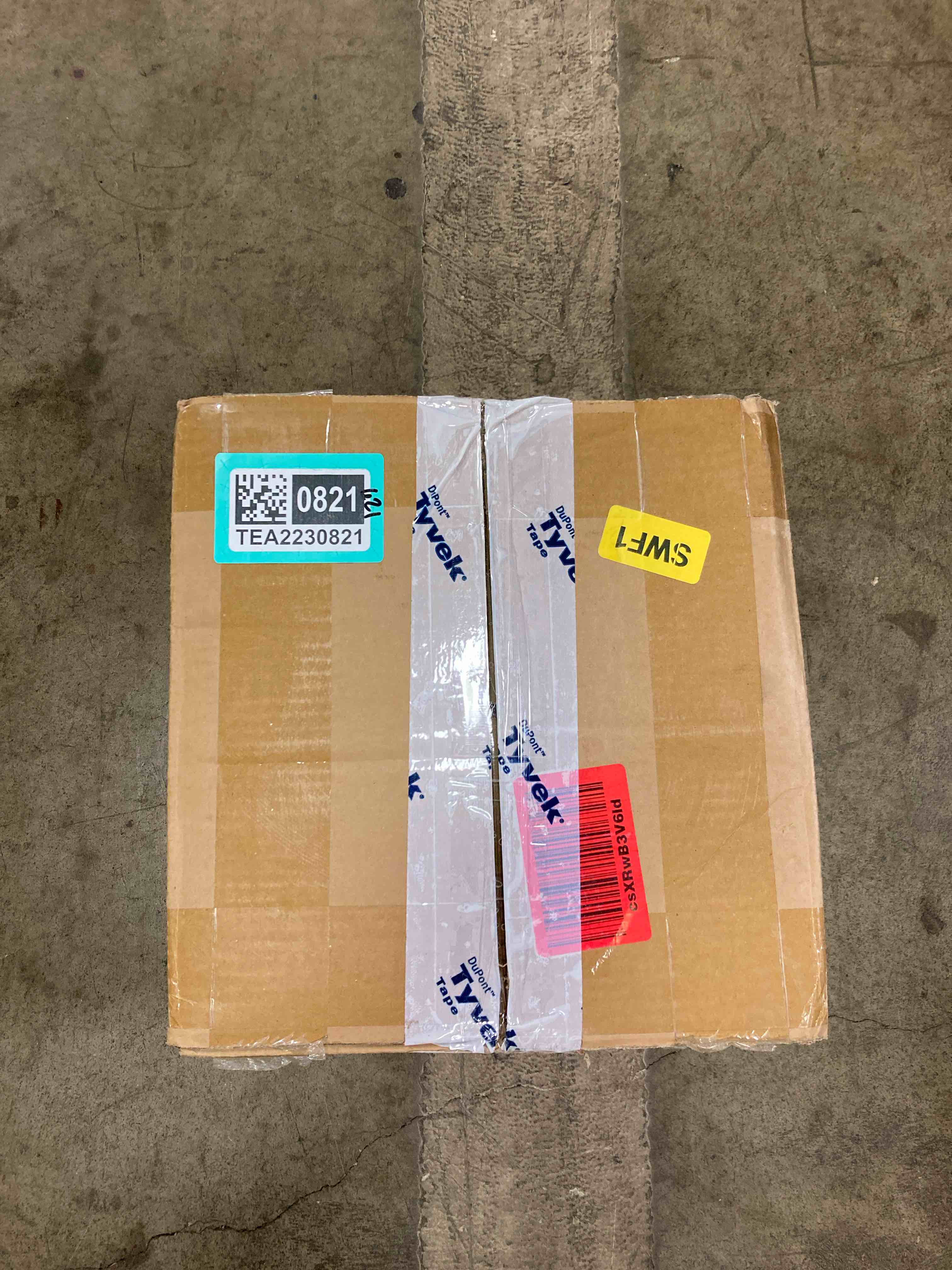 https://s3.amazonaws.com/lotting-images-prod/phillipi/TEA2230821_1745432903645.jpeg