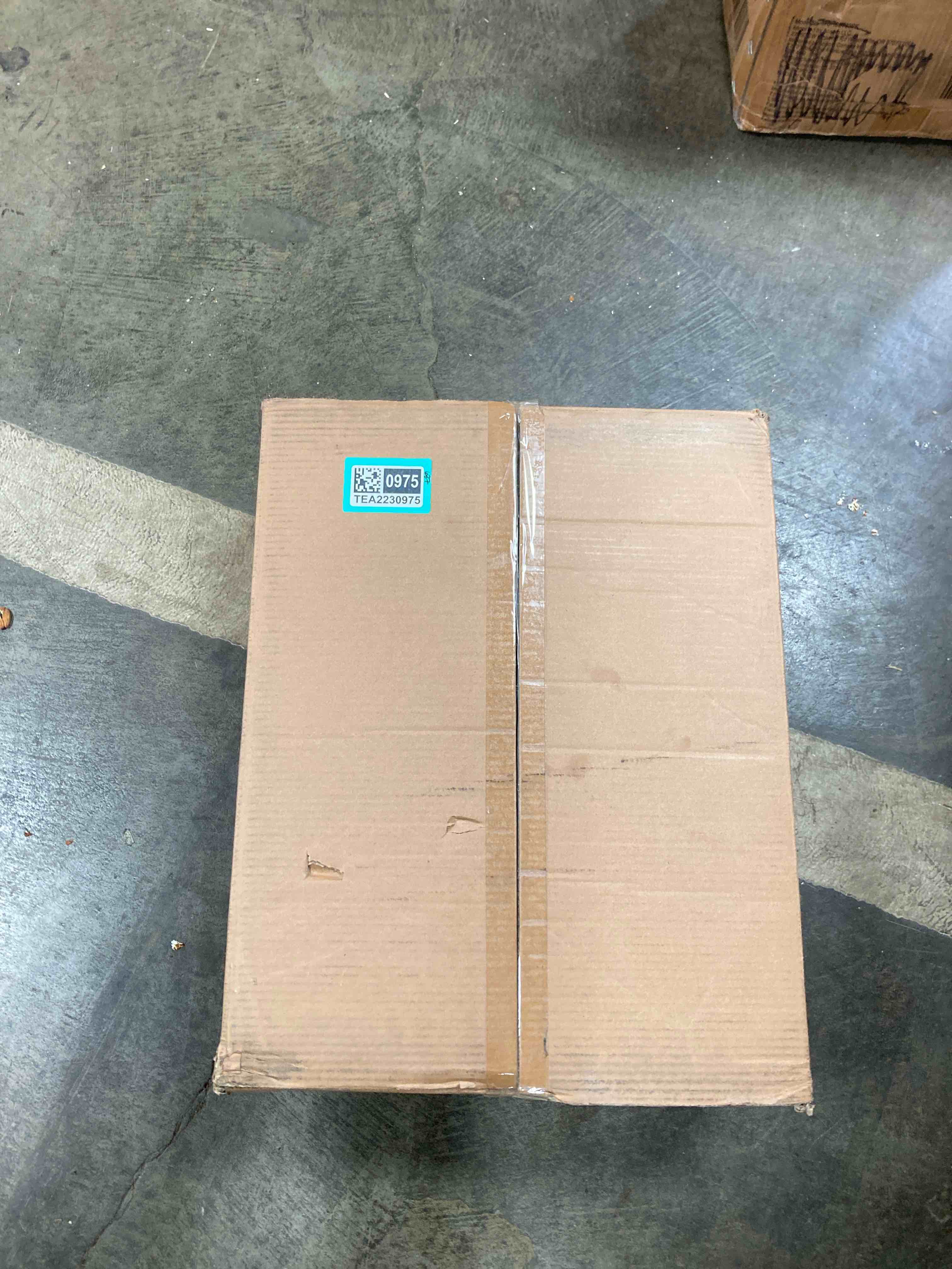https://s3.amazonaws.com/lotting-images-prod/phillipi/TEA2230975_1745600304231.jpeg