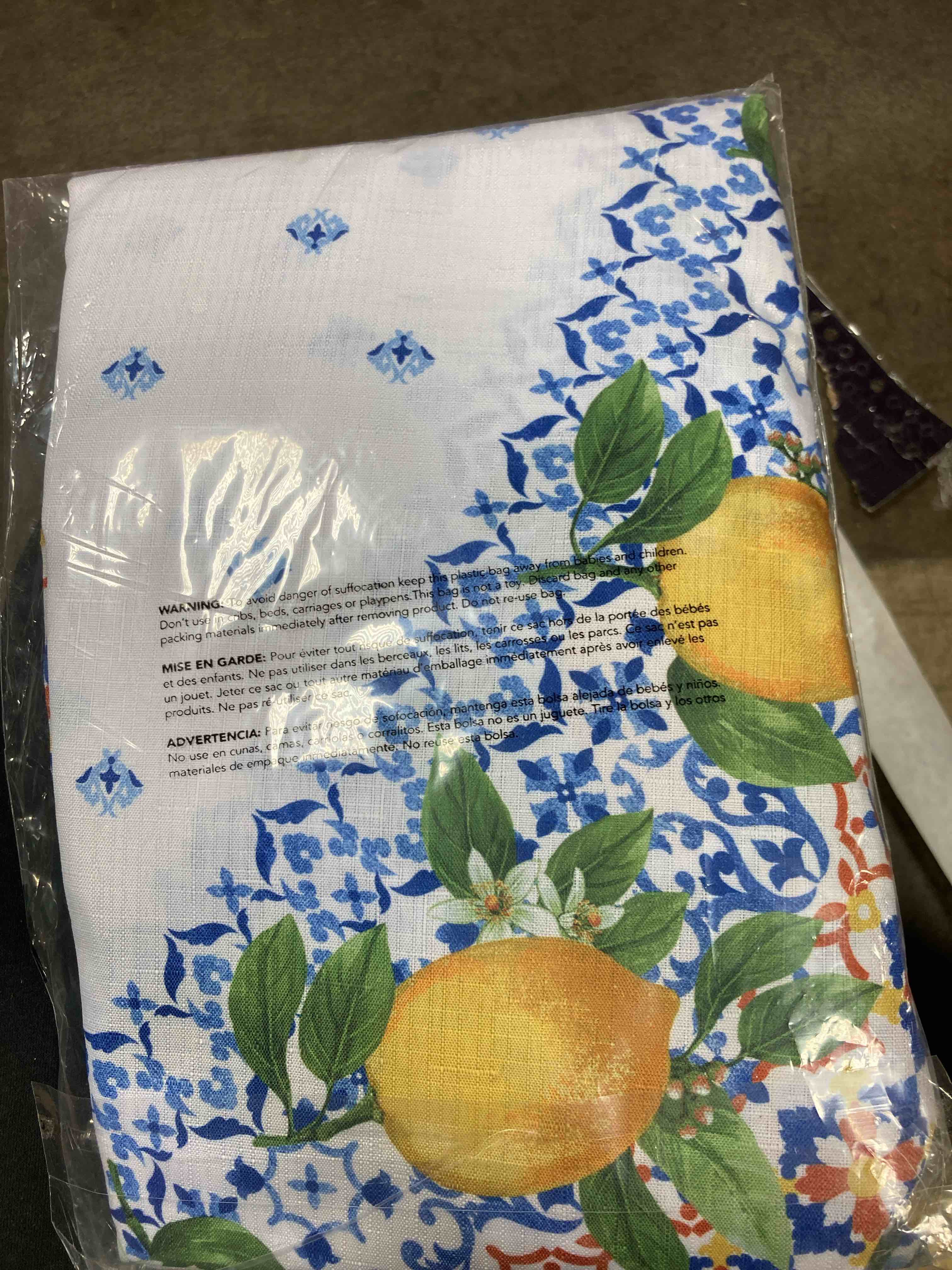 https://s3.amazonaws.com/lotting-images-prod/phillipi/TEA2231024_1745609552259.jpeg