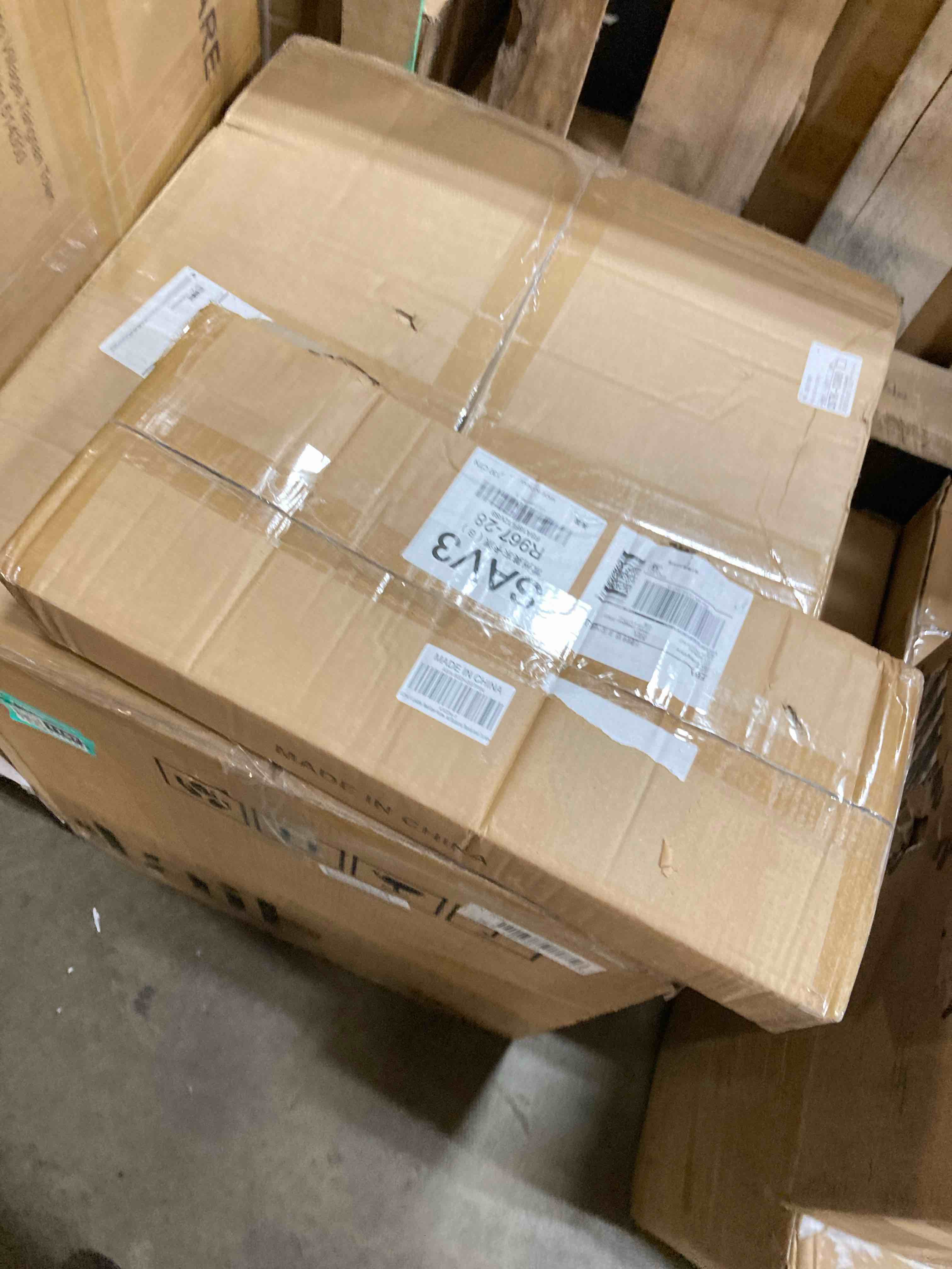 https://s3.amazonaws.com/lotting-images-prod/phillipi/TEA2231165_1746194536623.jpeg