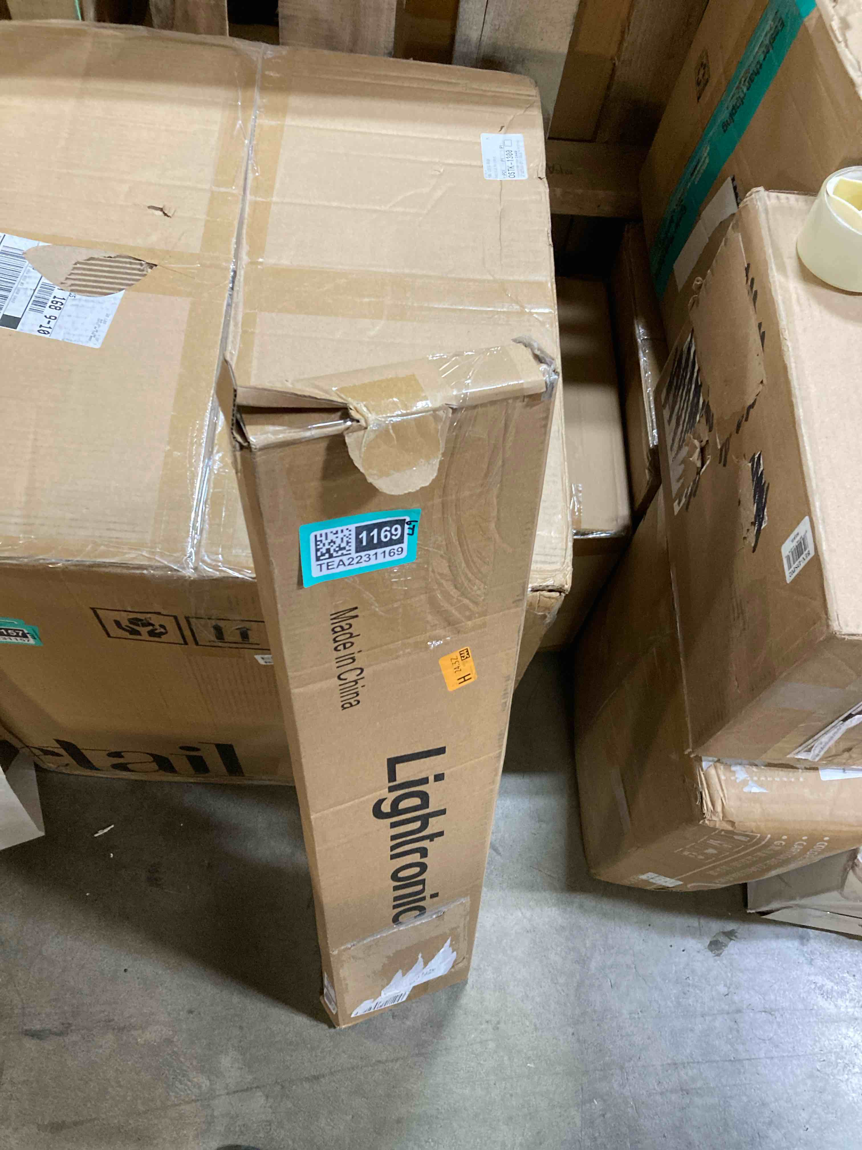https://s3.amazonaws.com/lotting-images-prod/phillipi/TEA2231169_1746194992884.jpeg